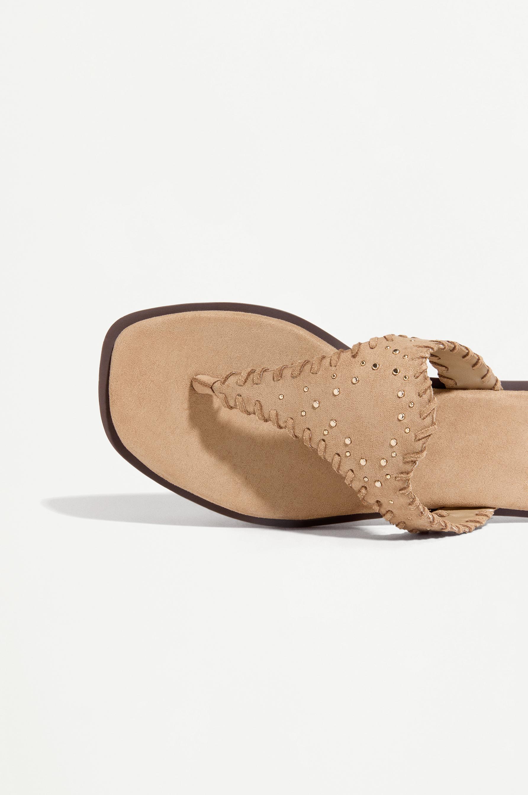Flat studded sandals — BROWN