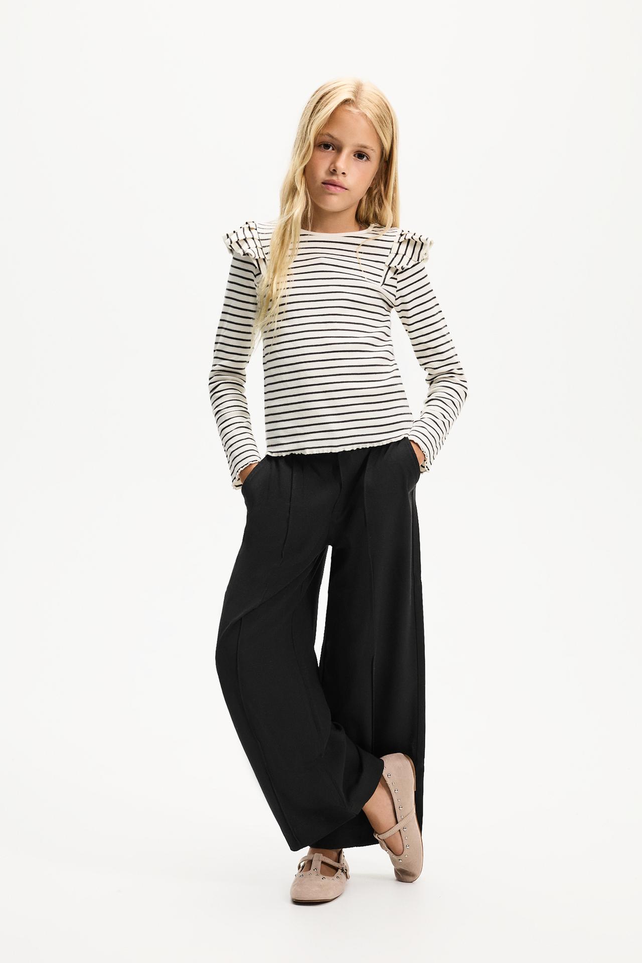 Pleated trousers — BLACK