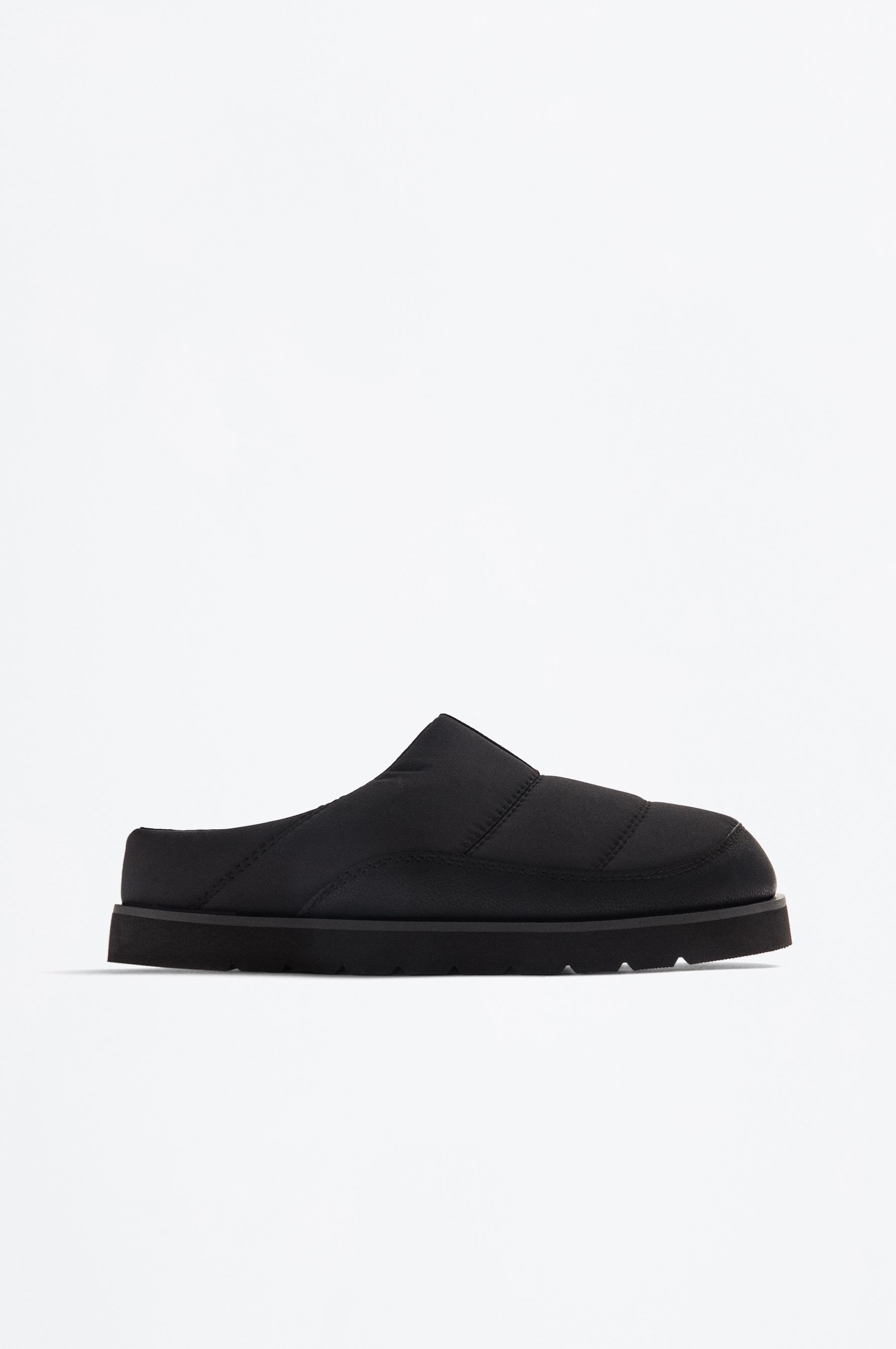 Zapatilla de casa zueco tejido