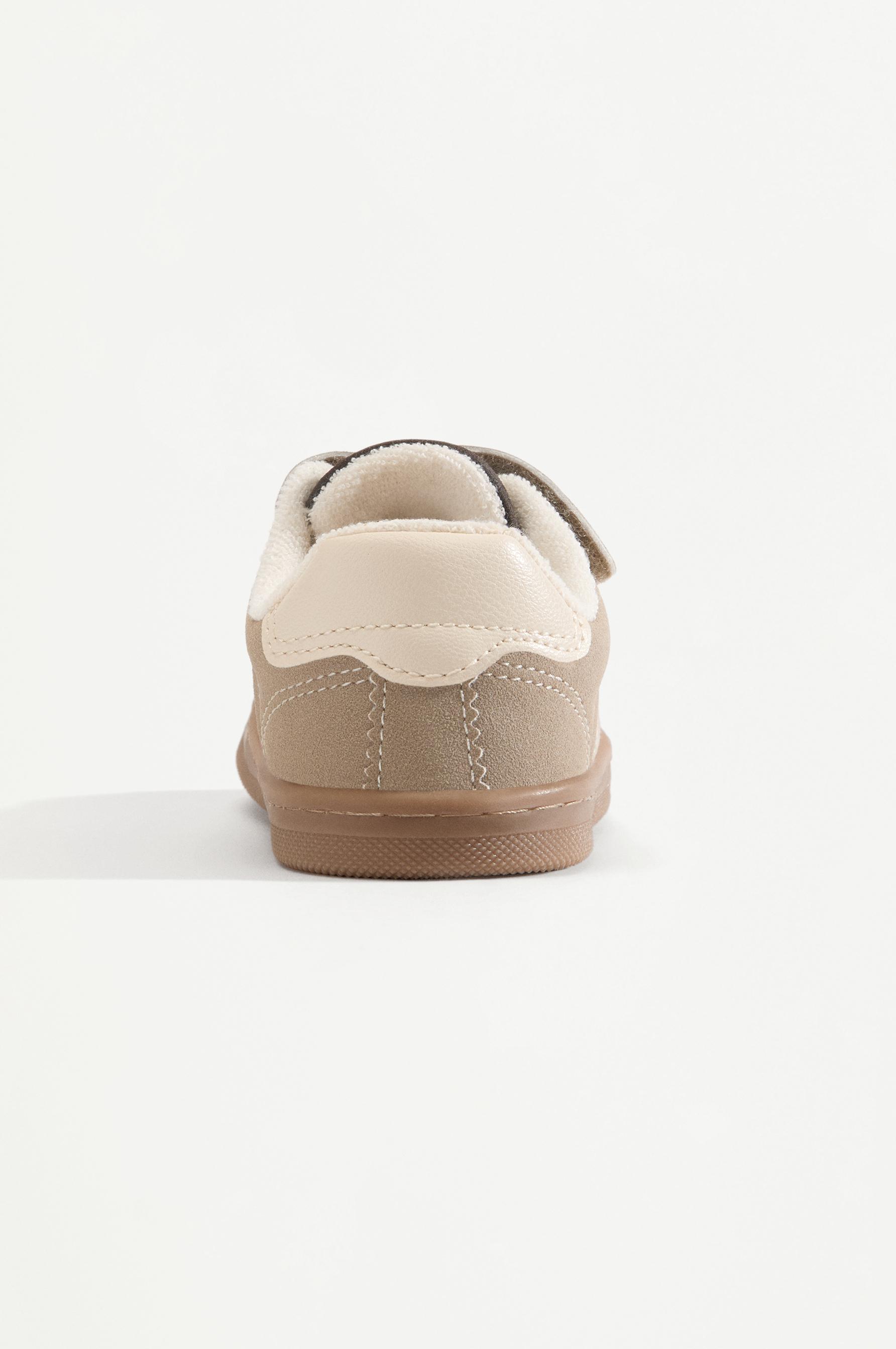 Combined barefoot sneakers — BROWN