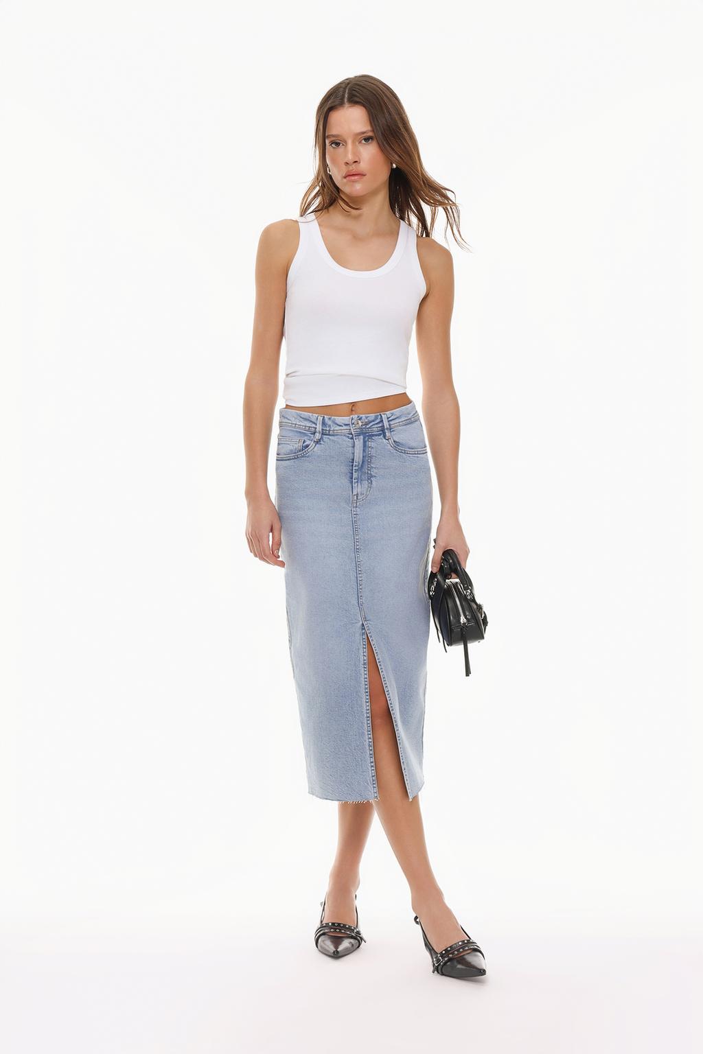 Comfort denim skirt