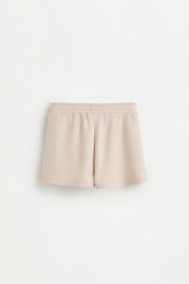 Flowing plush pleated shorts — BEIGE 2