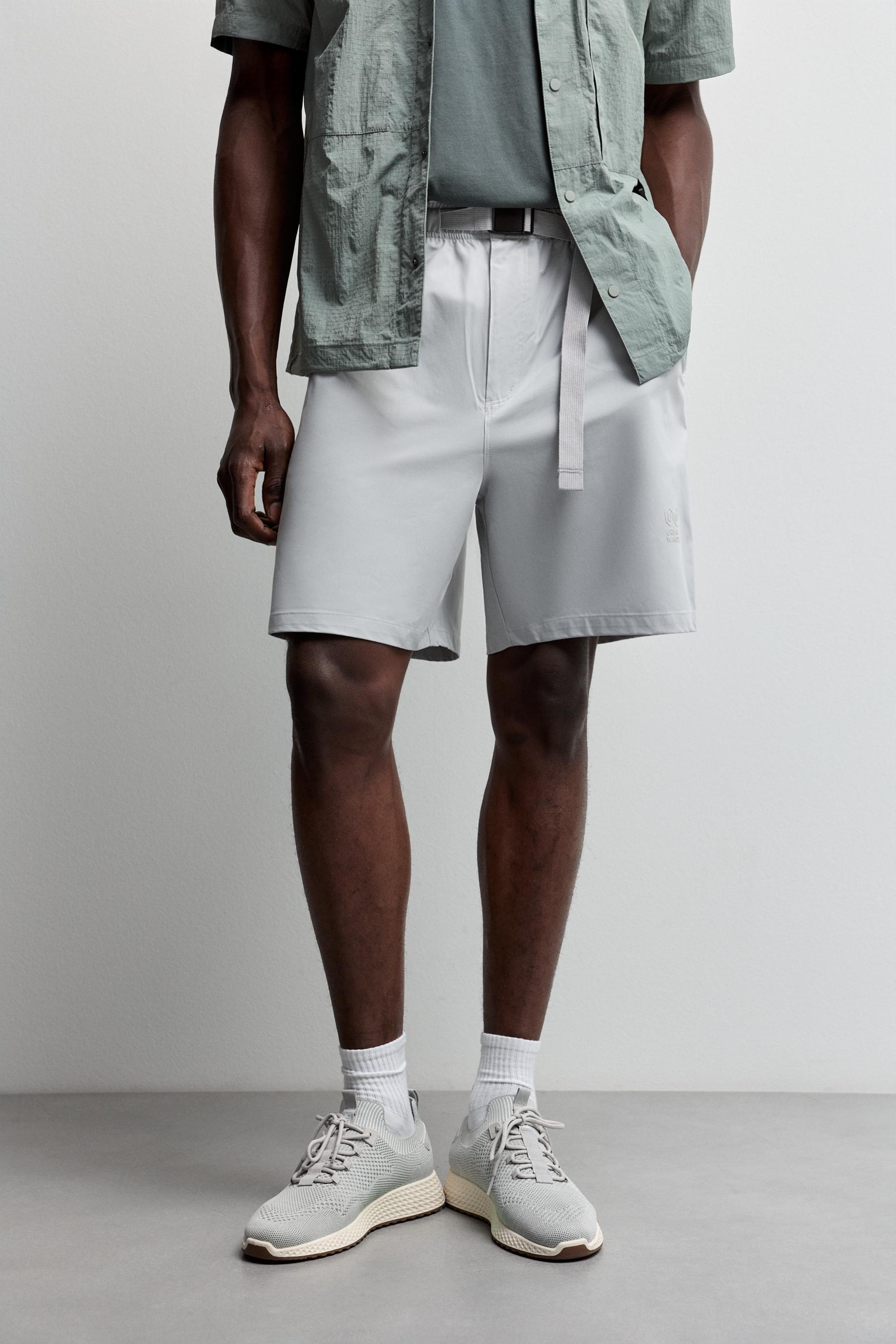 Outdoor Bermuda shorts — HIELO