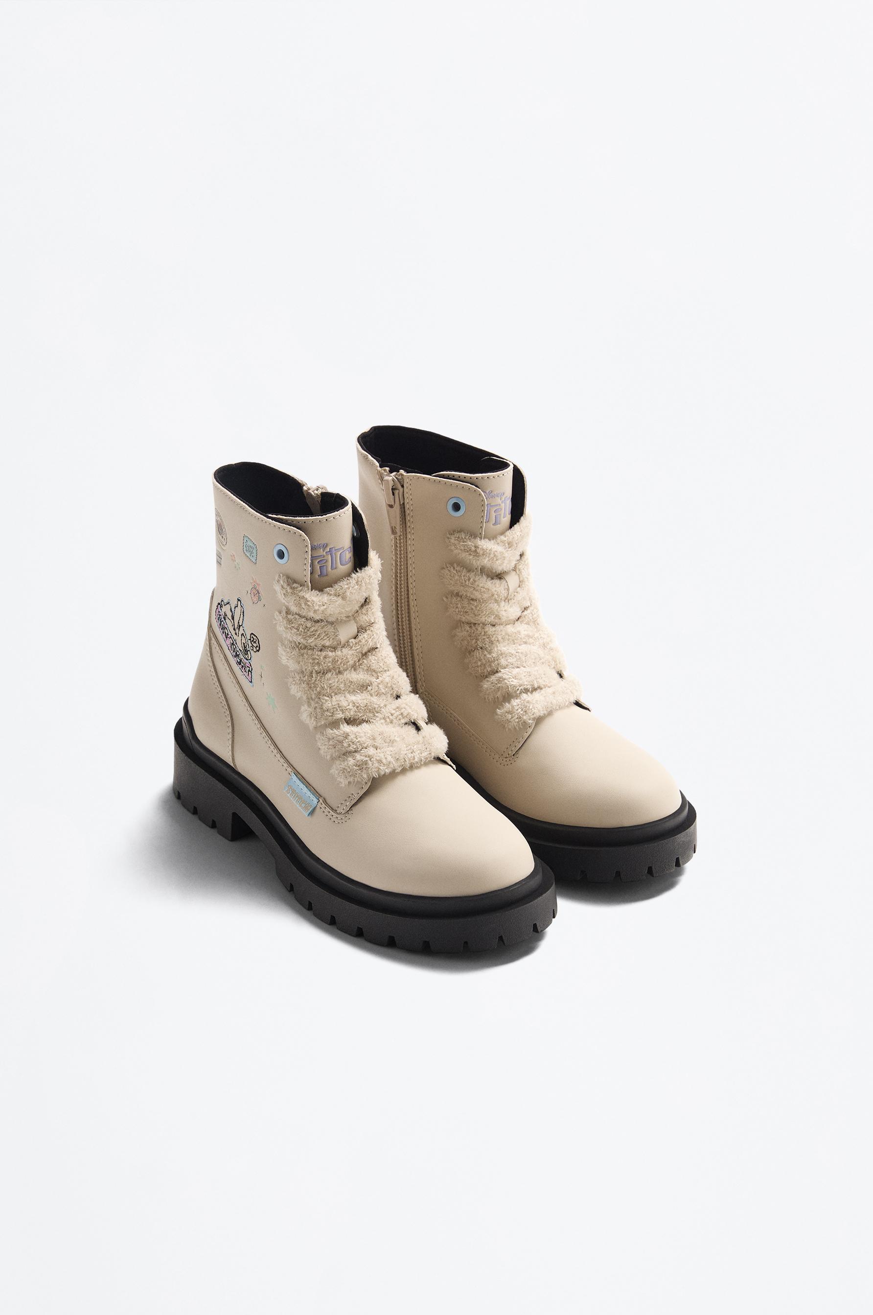 Lilo & Stitch ©Disney lace-up boots — BEIGE