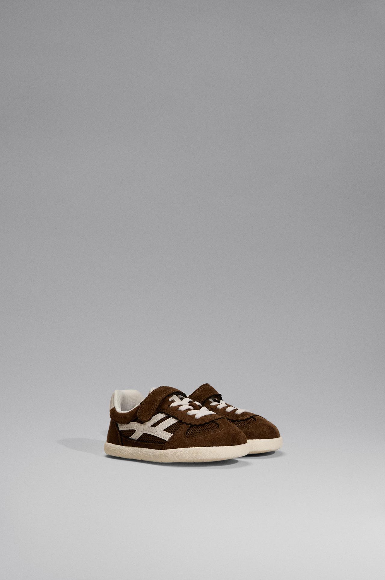 Barefoot-style mixed-material sneakers — 1-066