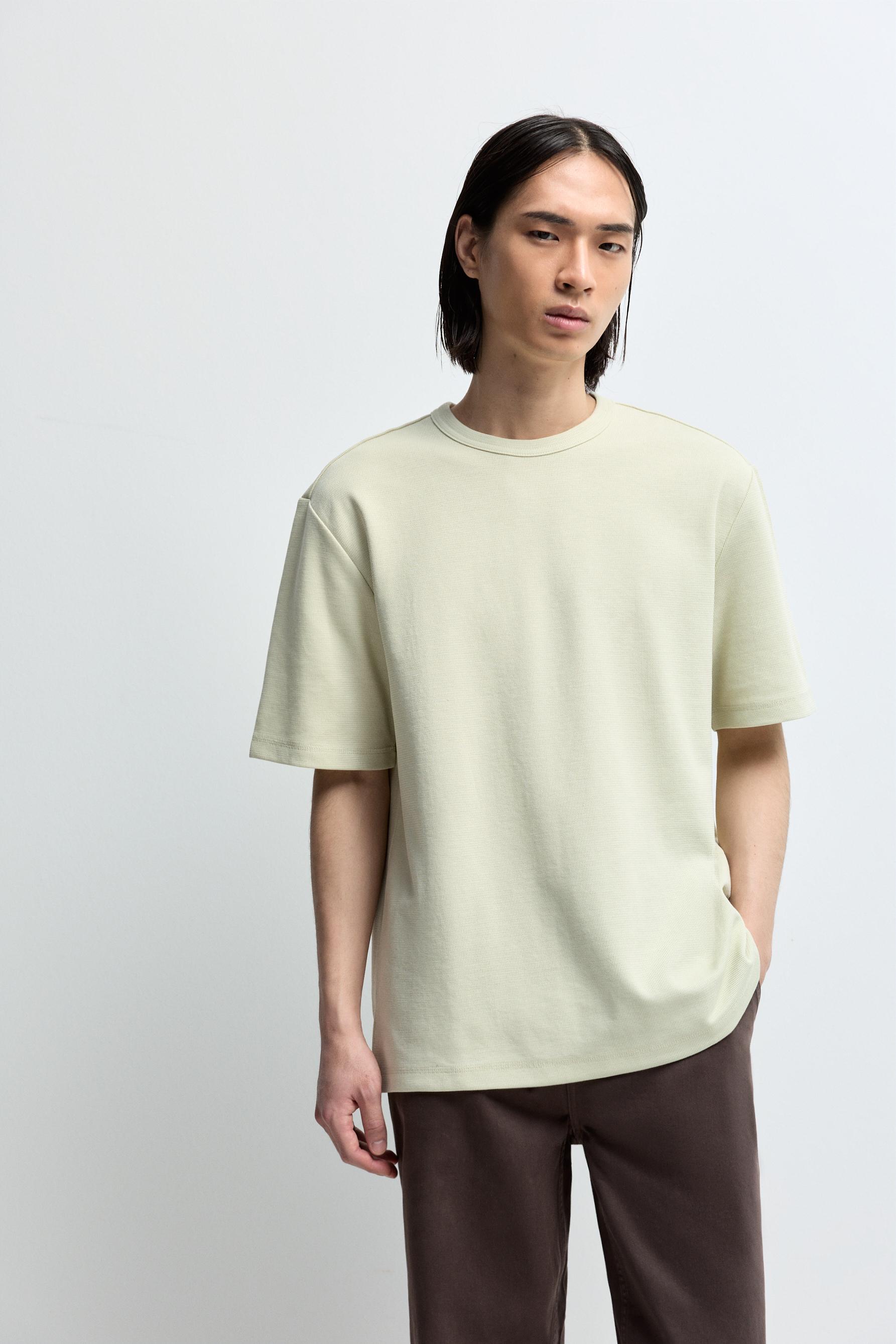 Textured T-shirt — APPLE GREEN