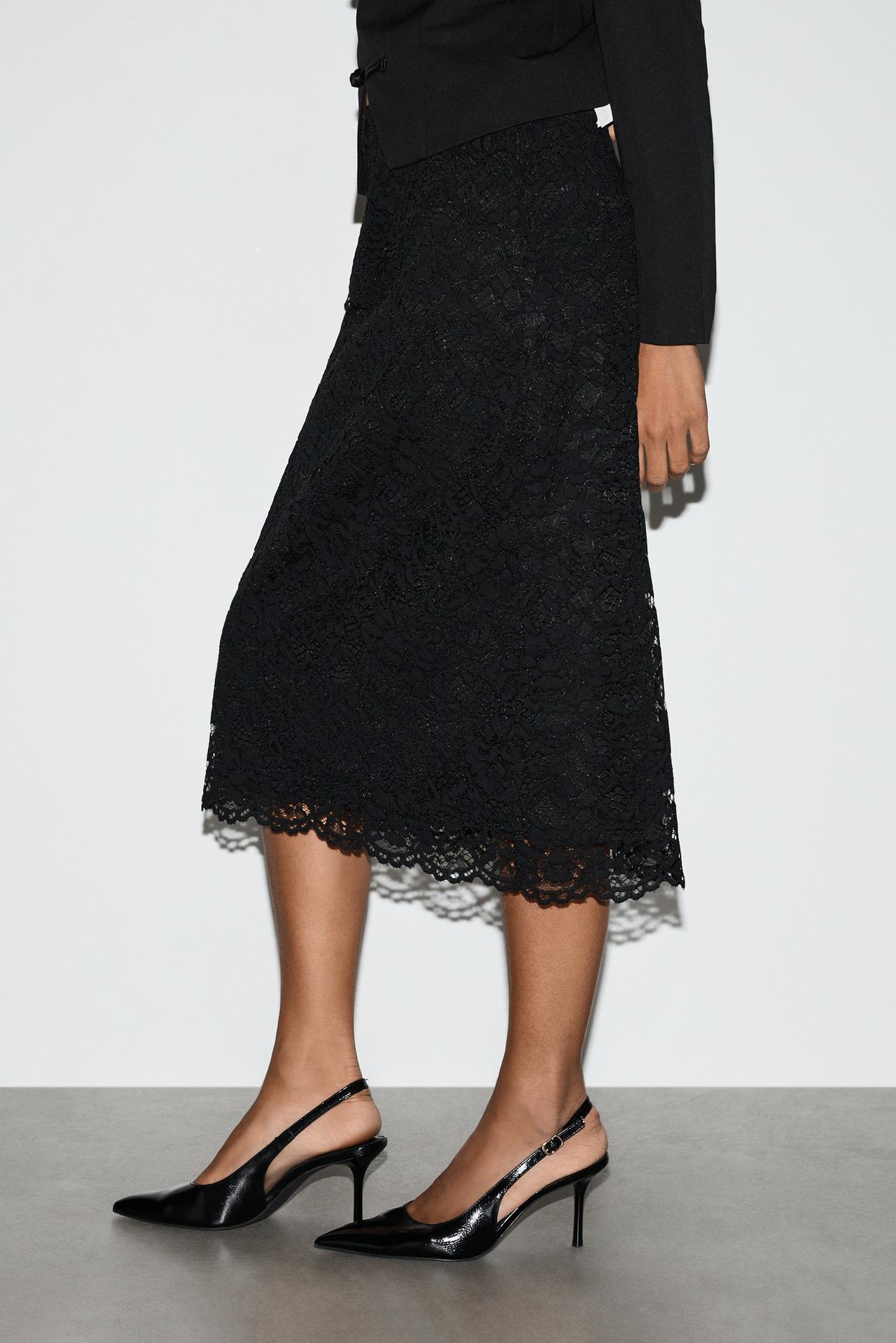 Lace midi skirt — BLACK