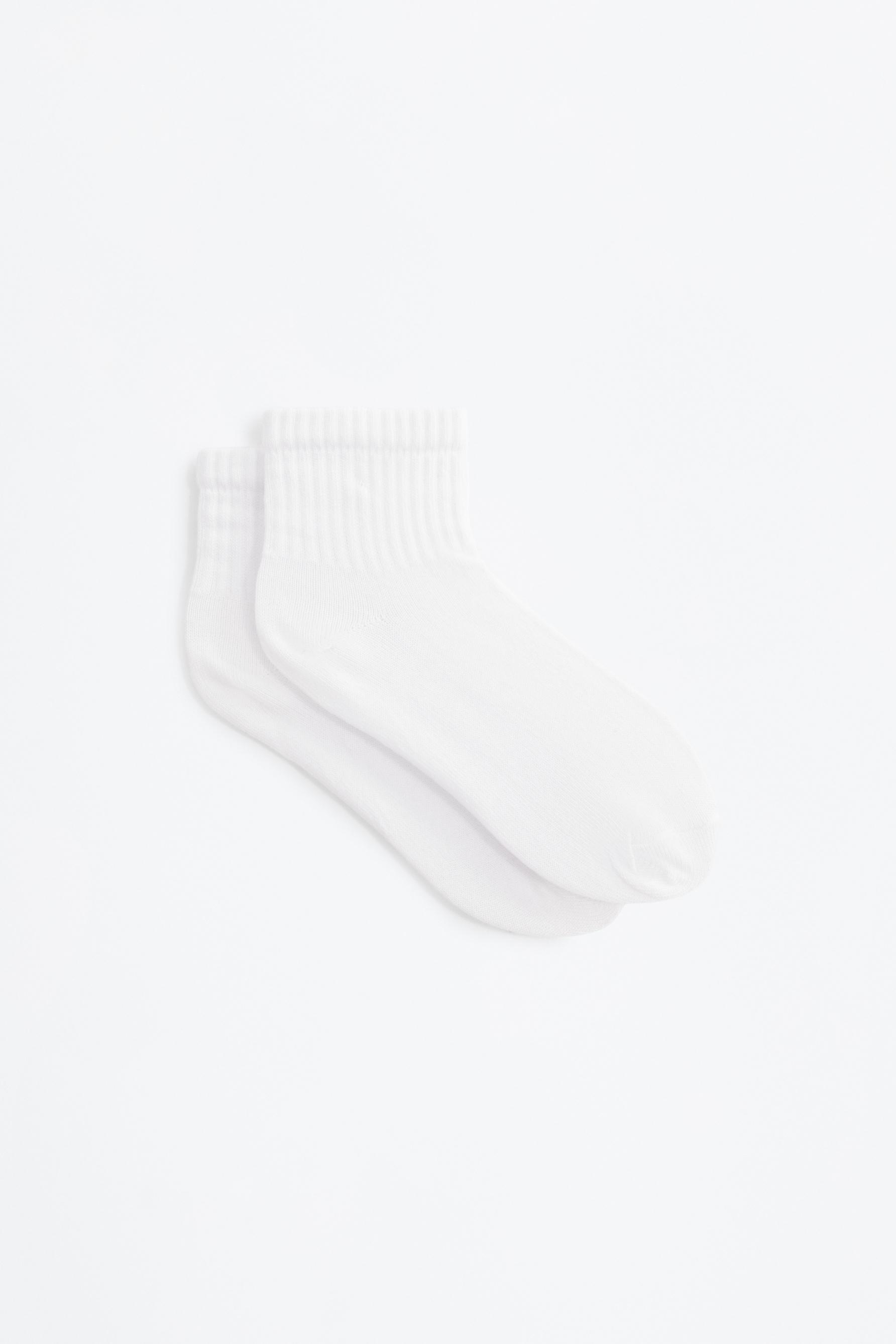 10-pack of ribbed short socks — WHITE