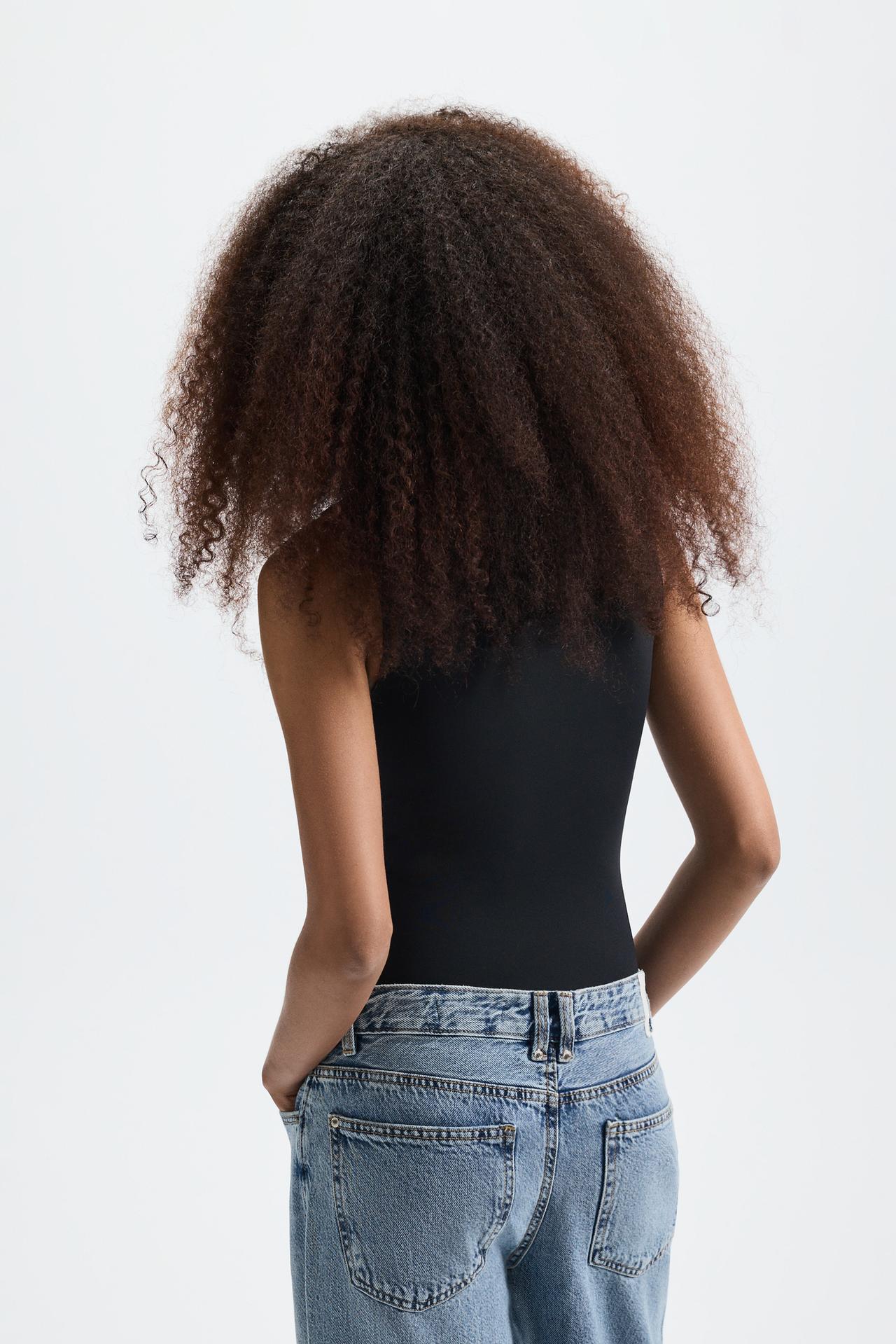 Lace V-neck bodysuit — BLACK