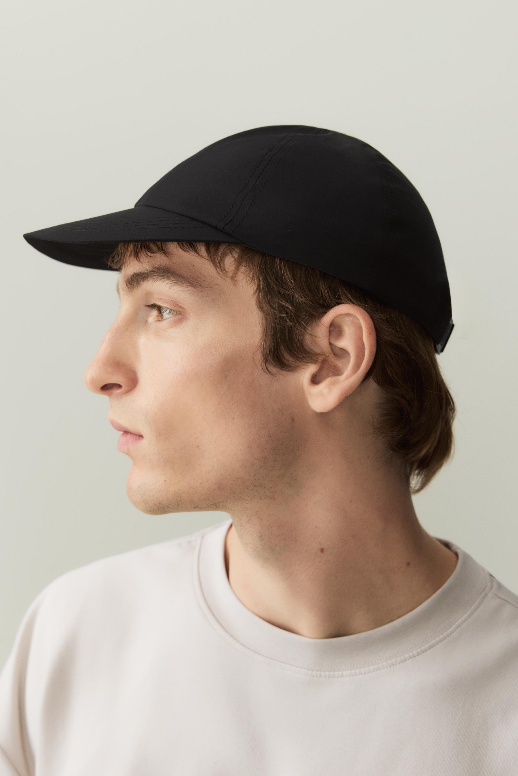 Gorra tejido técnico