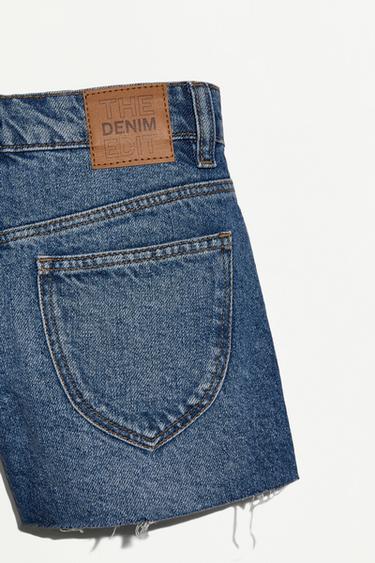 Frayed denim shorts — MEDIUM BLUE 4