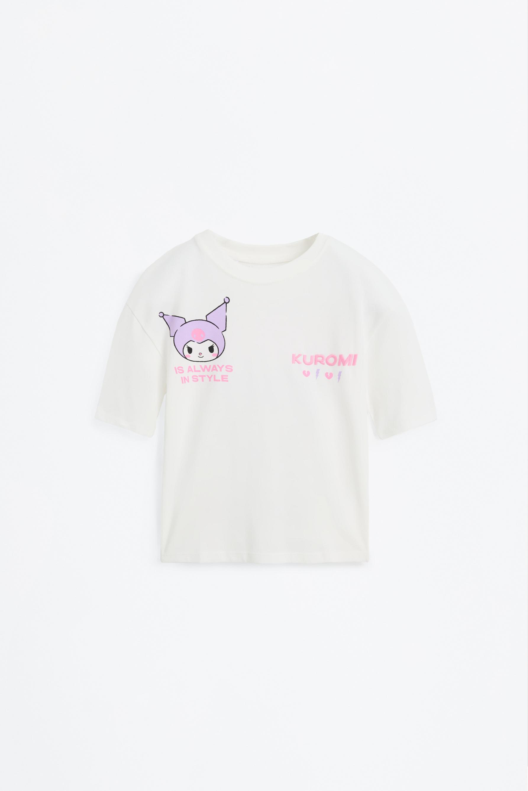 Kuromi Hello Kitty ©SANRIO T-shirt with a maxi print on the