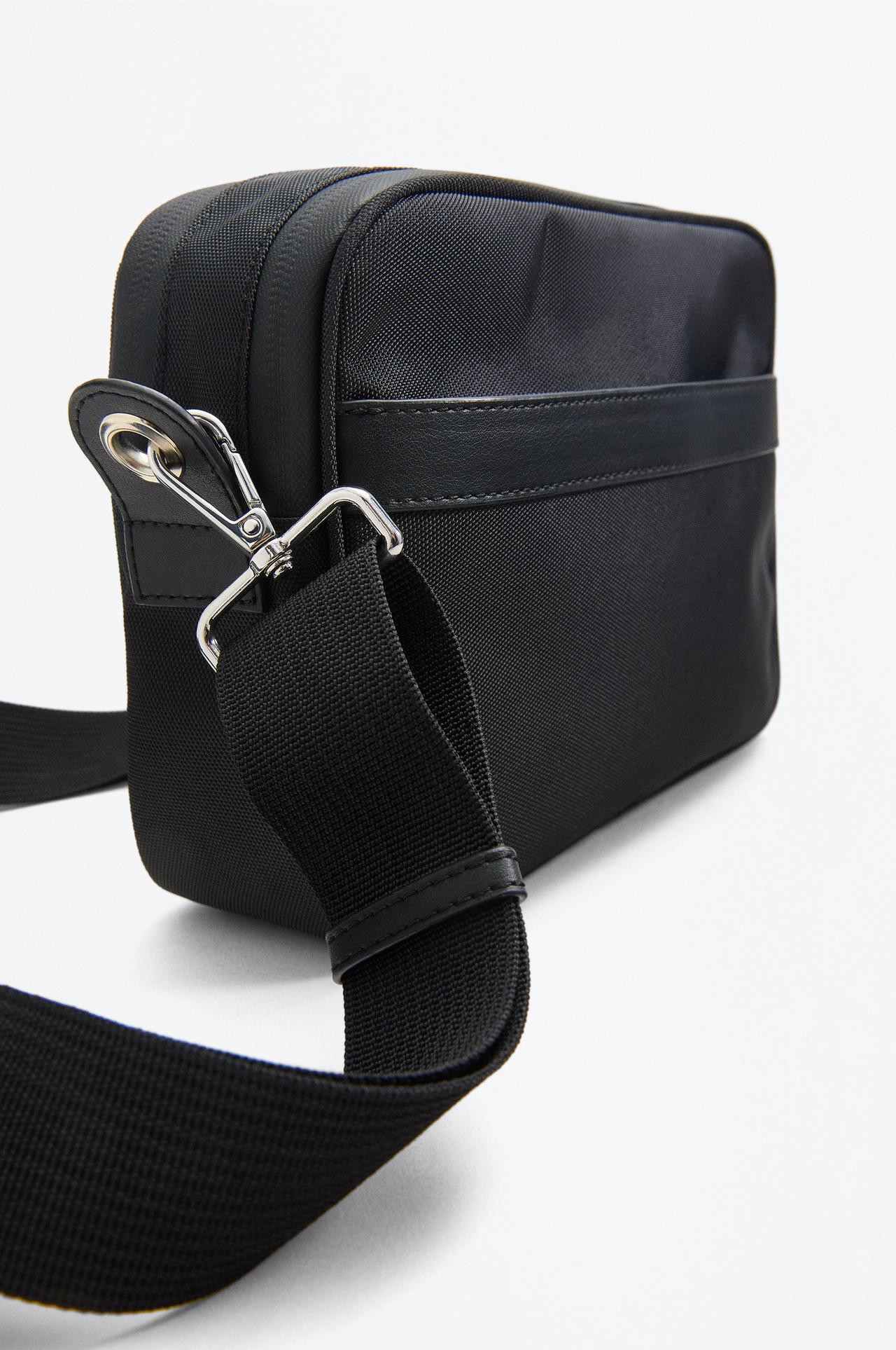 Shoulder bag — BLACK