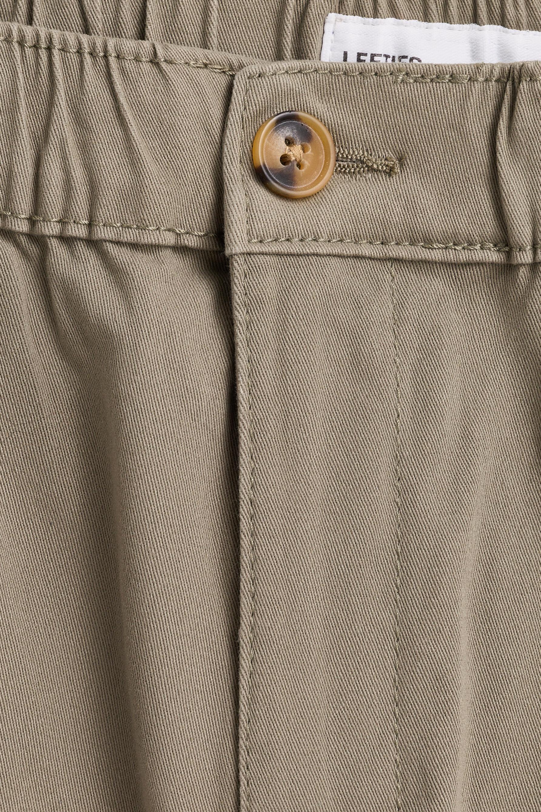 Balloon fit cargo trousers — PALE KHAKI