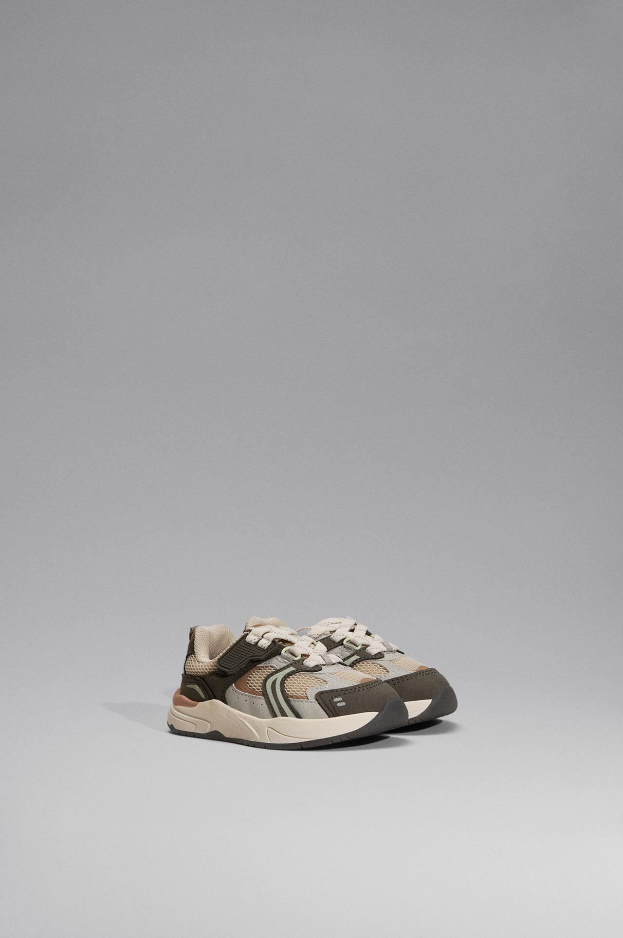 Multi-piece barefoot trainers — BROWNISH TONE