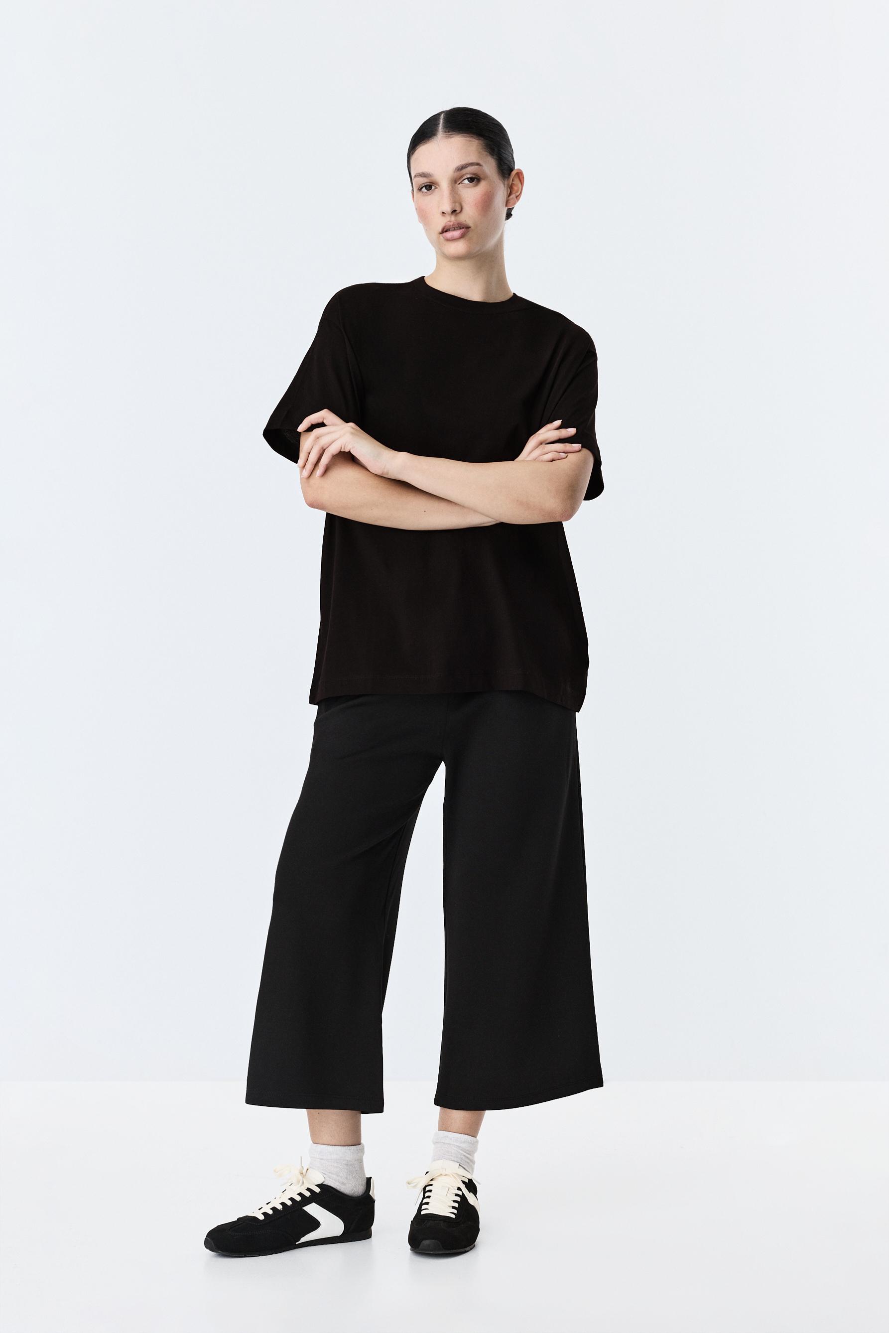 Oversize T-shirt — BLACK