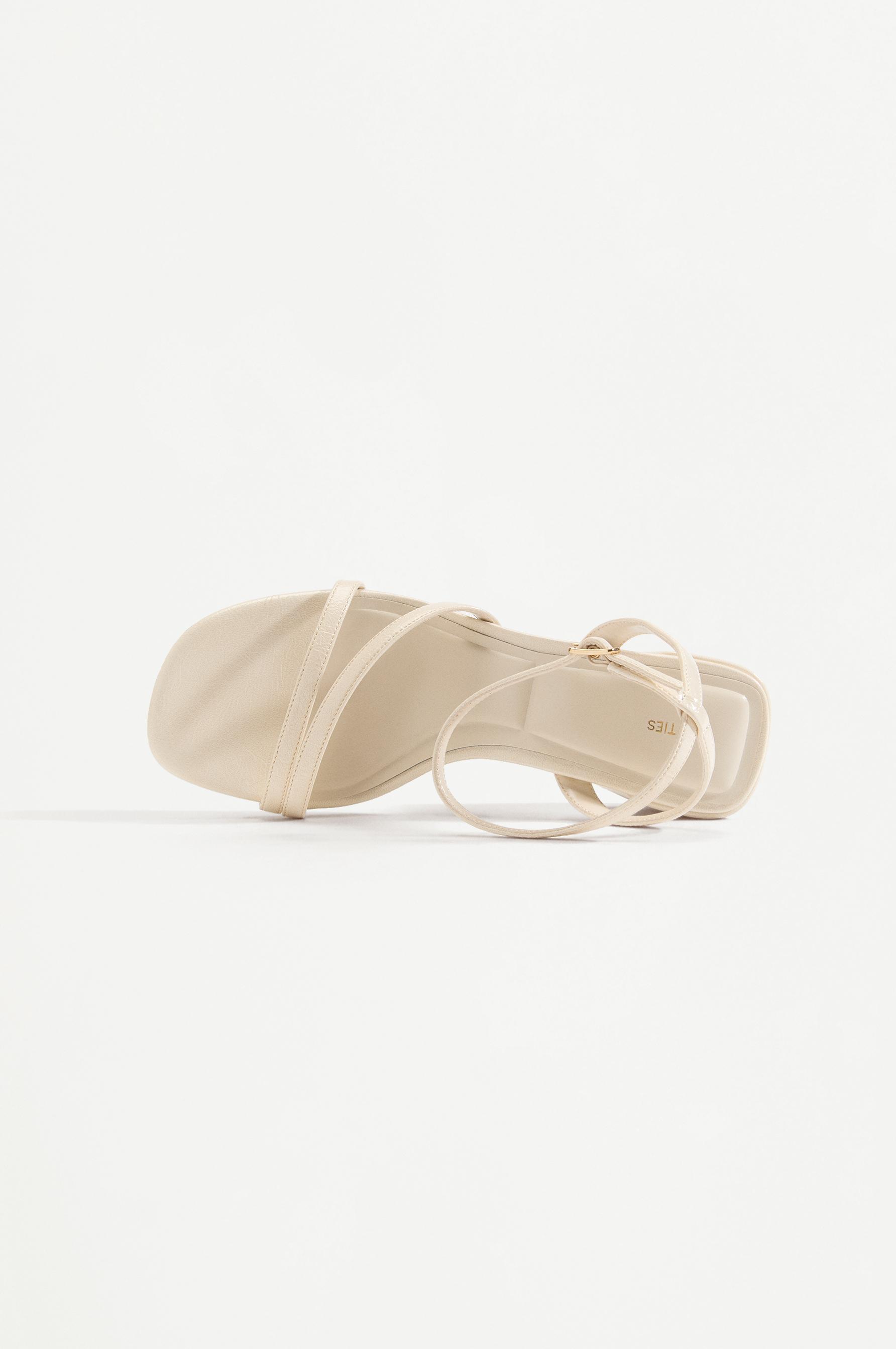 Heeled sandal — ECRU
