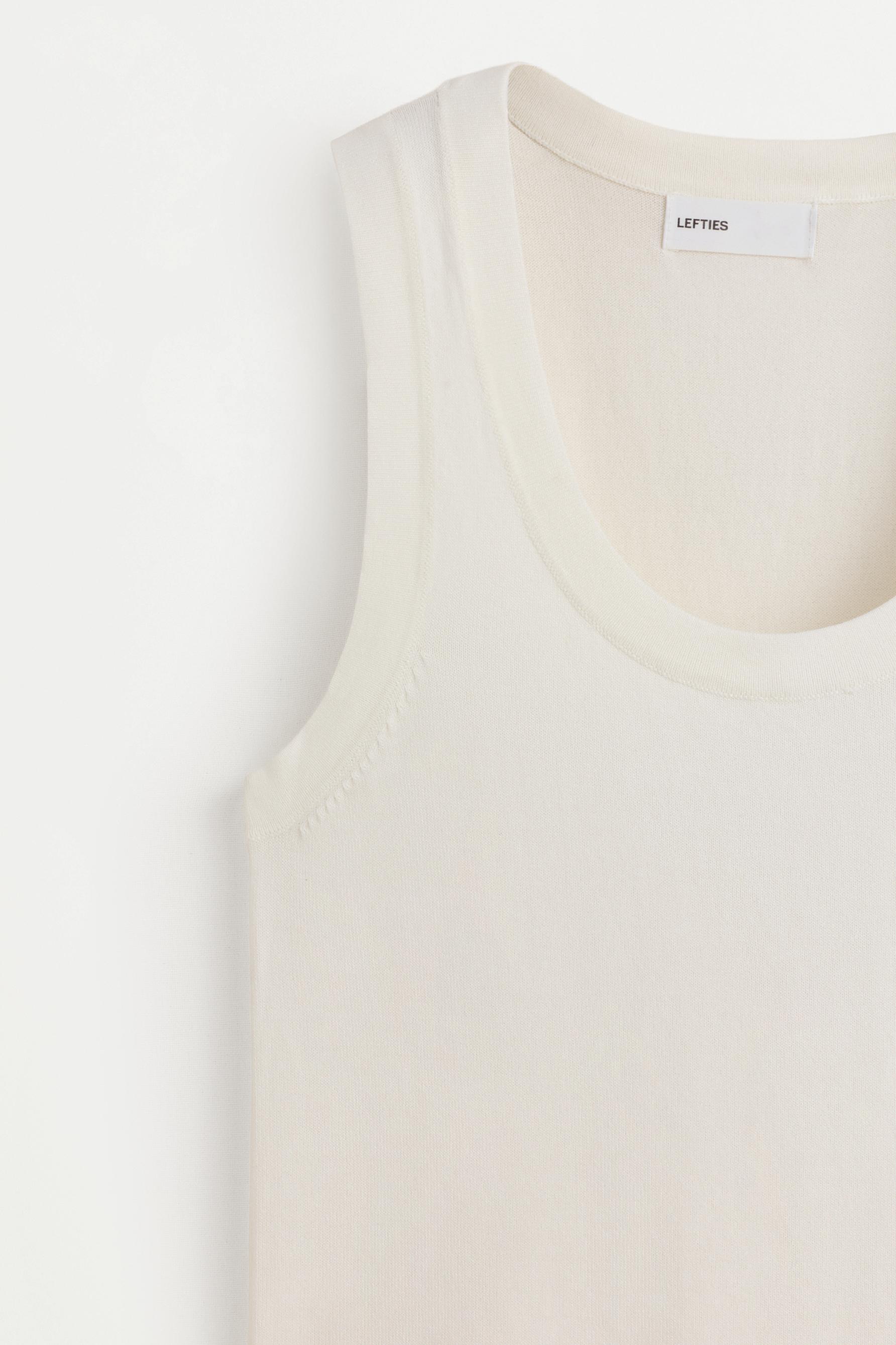 Basic flowing knit top — WHITE