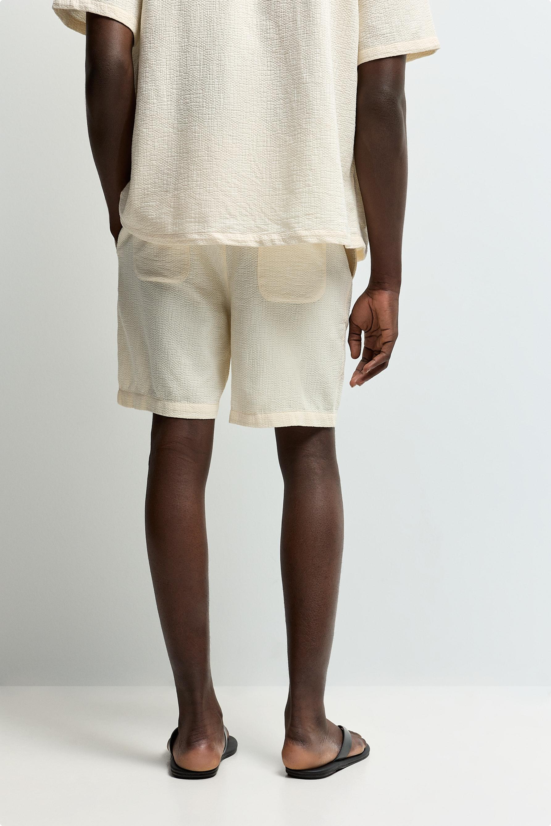 Jacquard Bermuda shorts — OFF WHITE