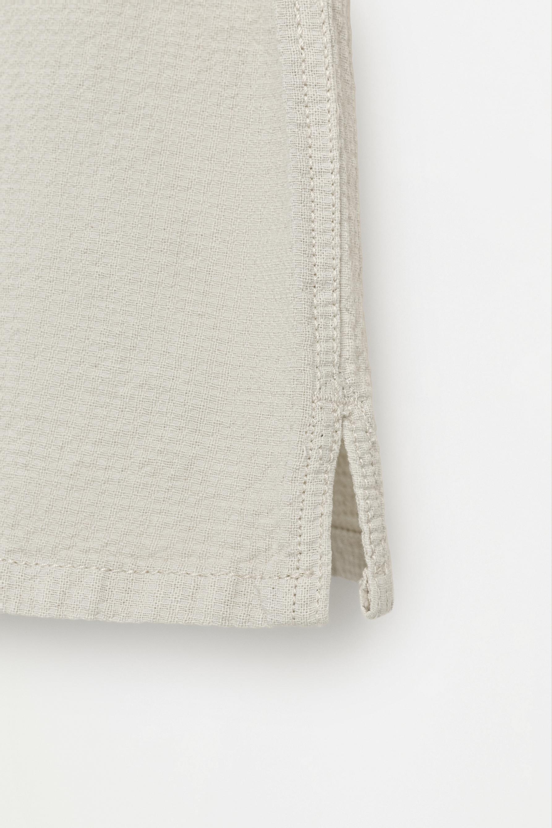Textured resort shirt — GREY