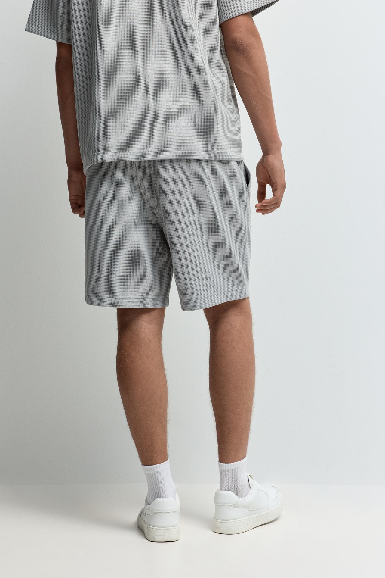 Textured tracksuit Bermuda shorts — PALE GREY