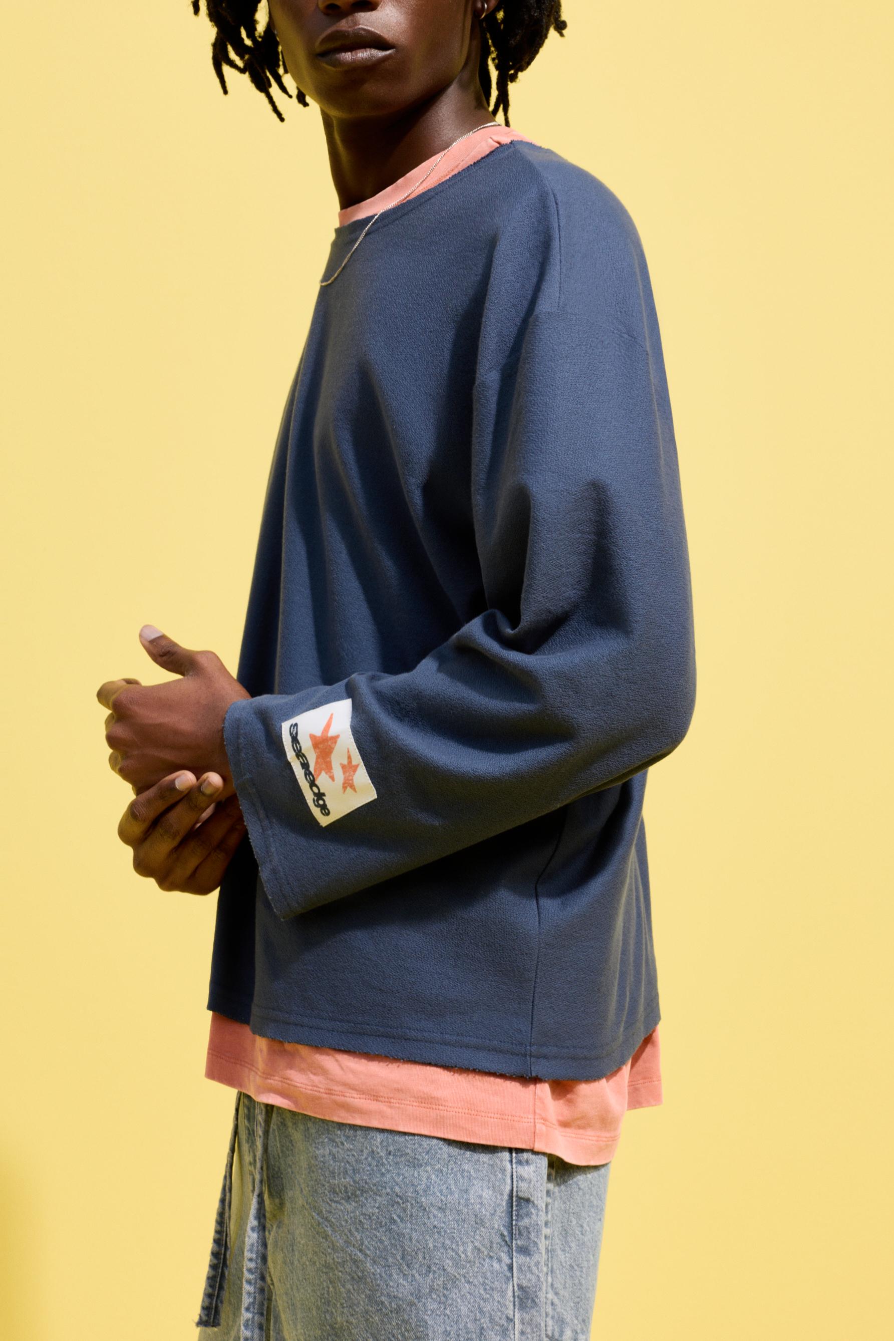 Textured patch T-shirt — FADED BLUE