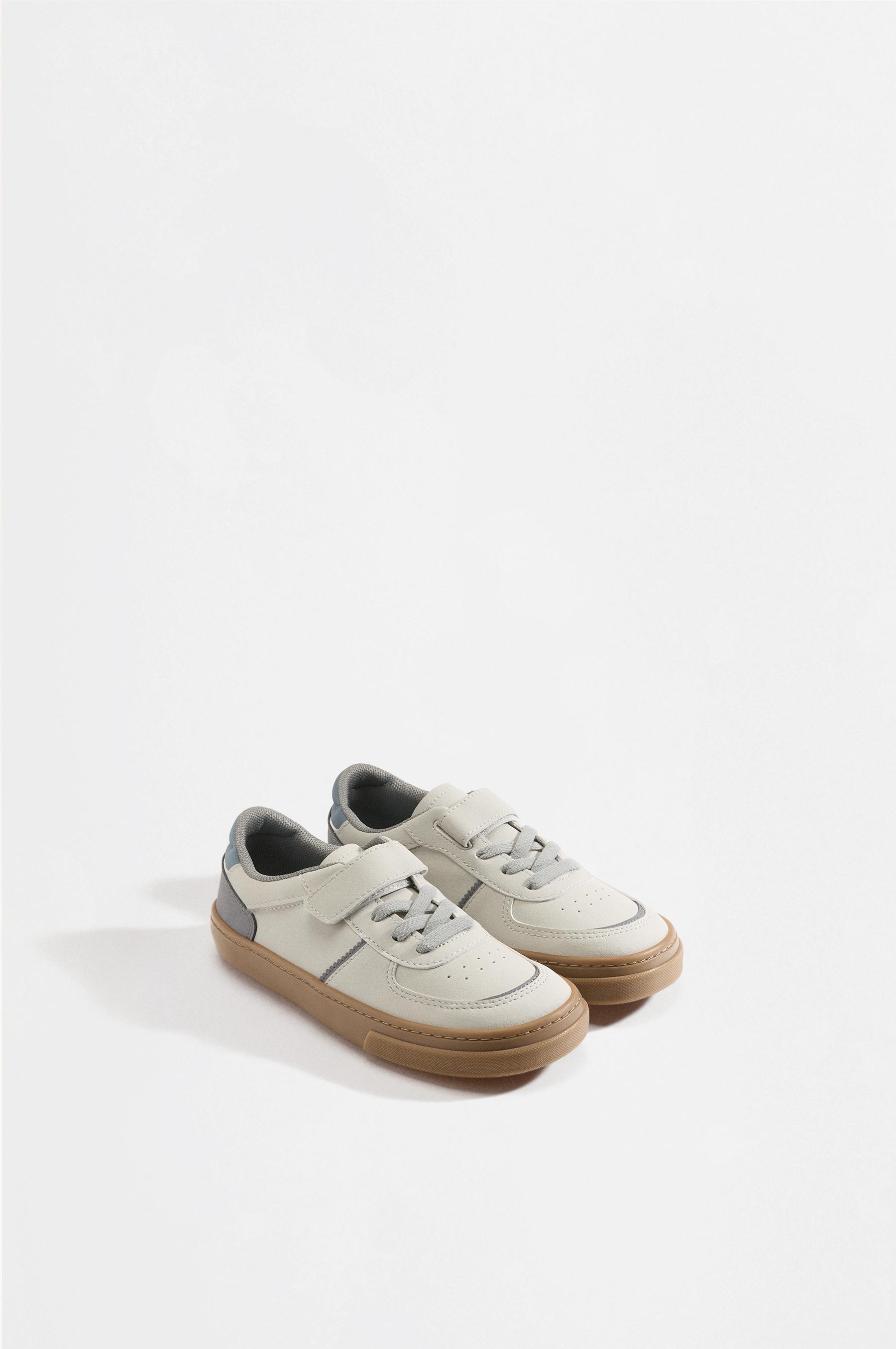 Casual barefoot sneakers — GREY