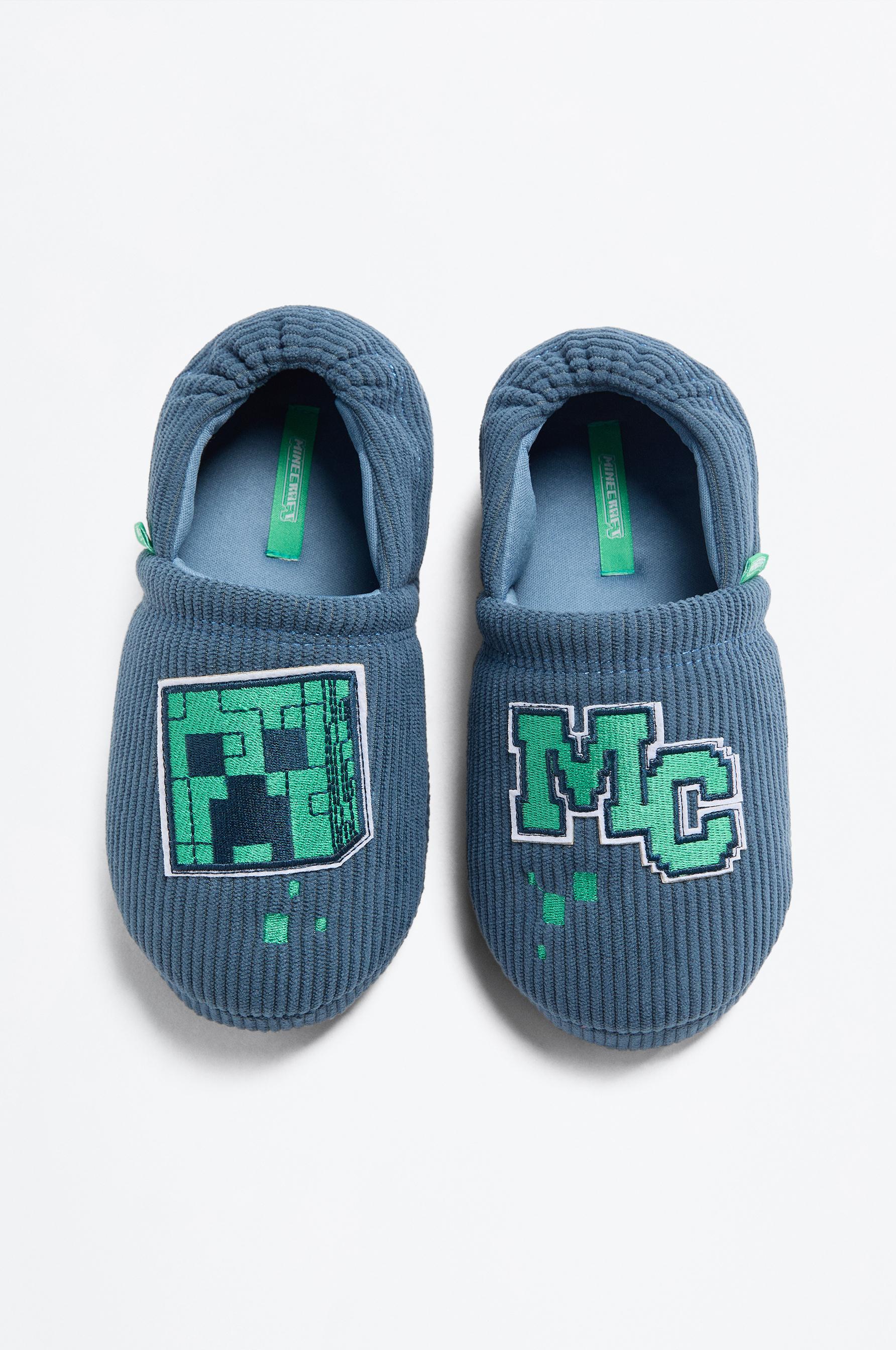 Minecraft closed house slippers — BLUE