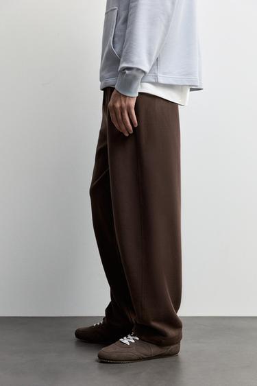 Barrel-fit tracksuit trousers — CHOCOLATE 3