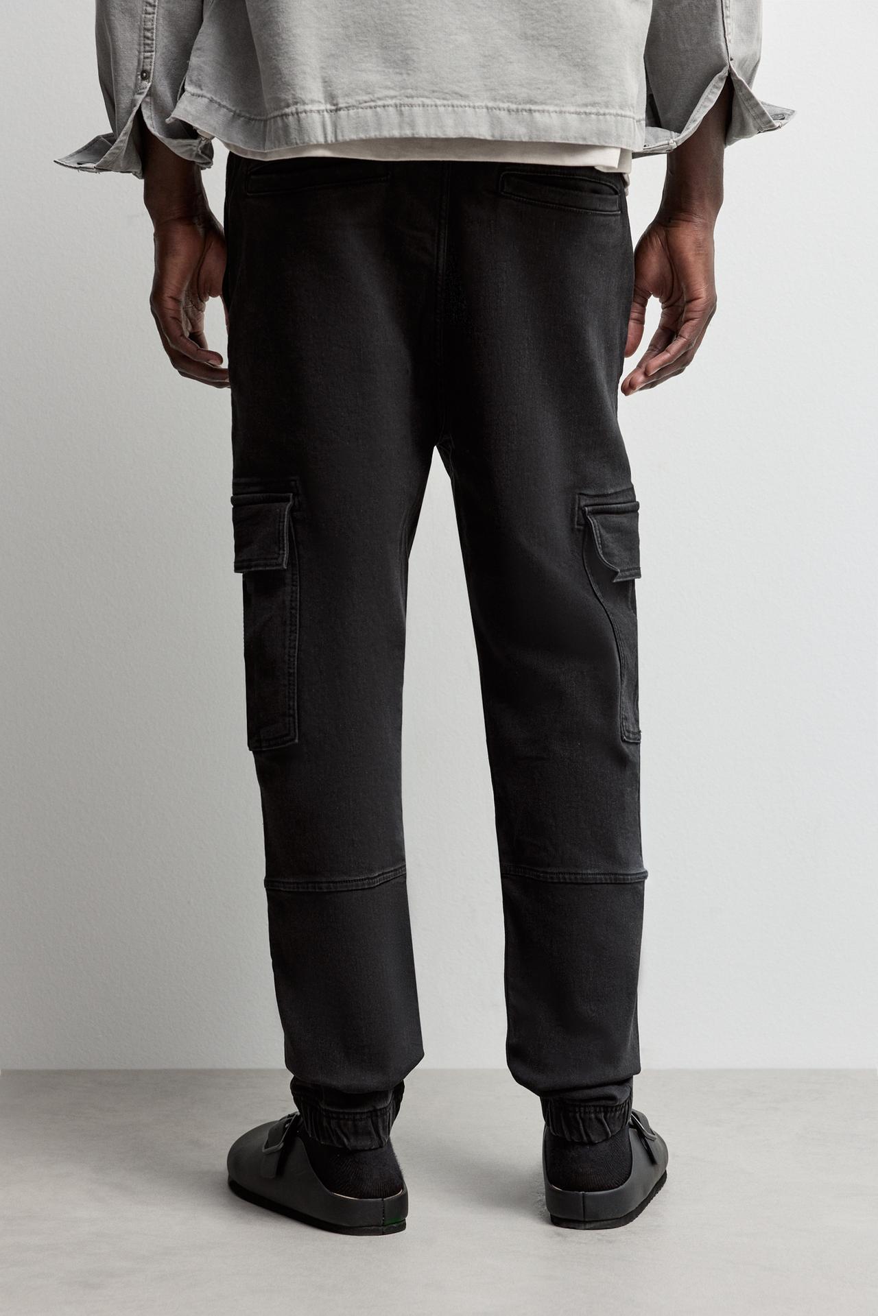 Cargo jogger jeans — BLACK