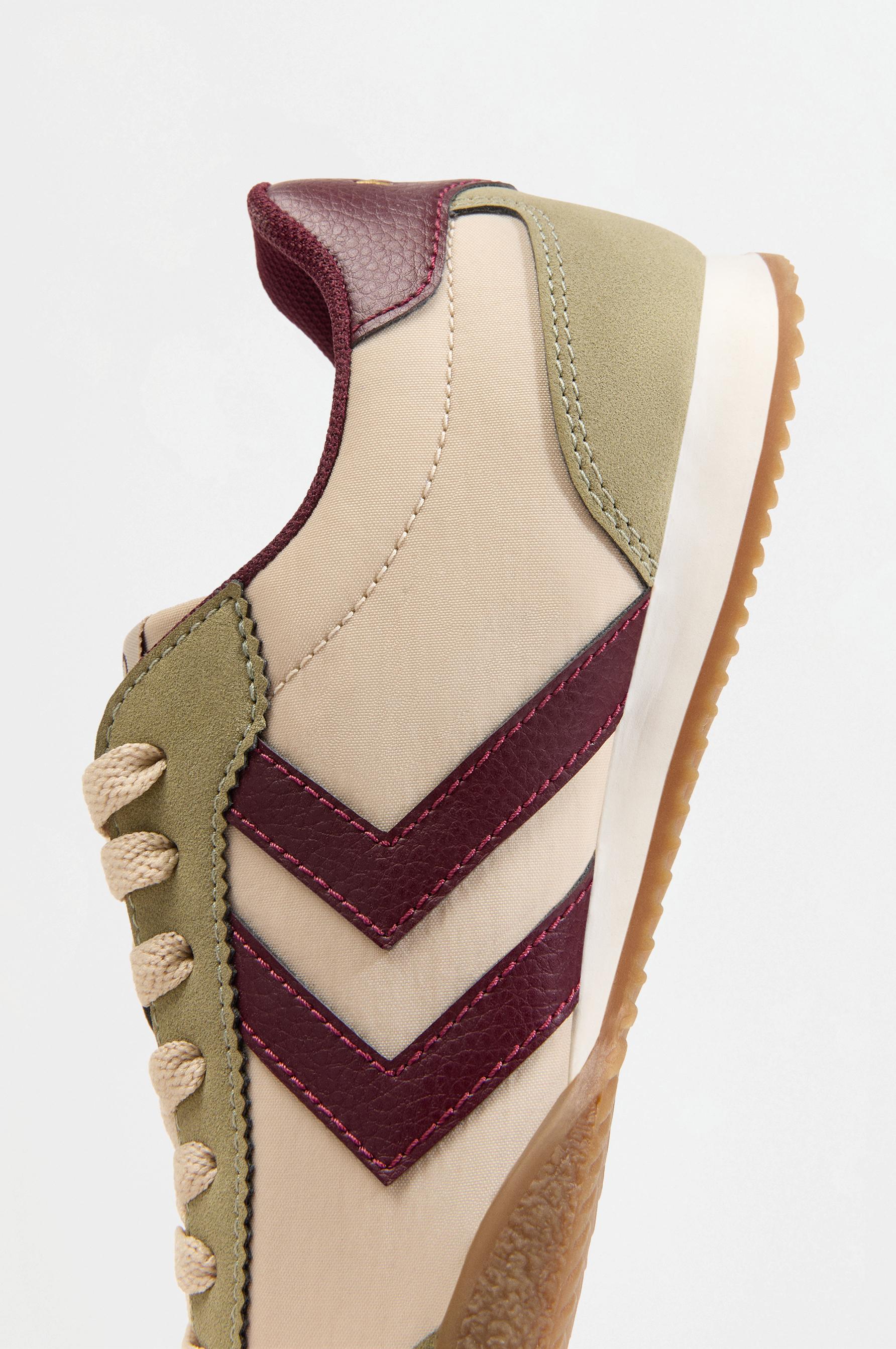 Hummel sneakers — BEIGE
