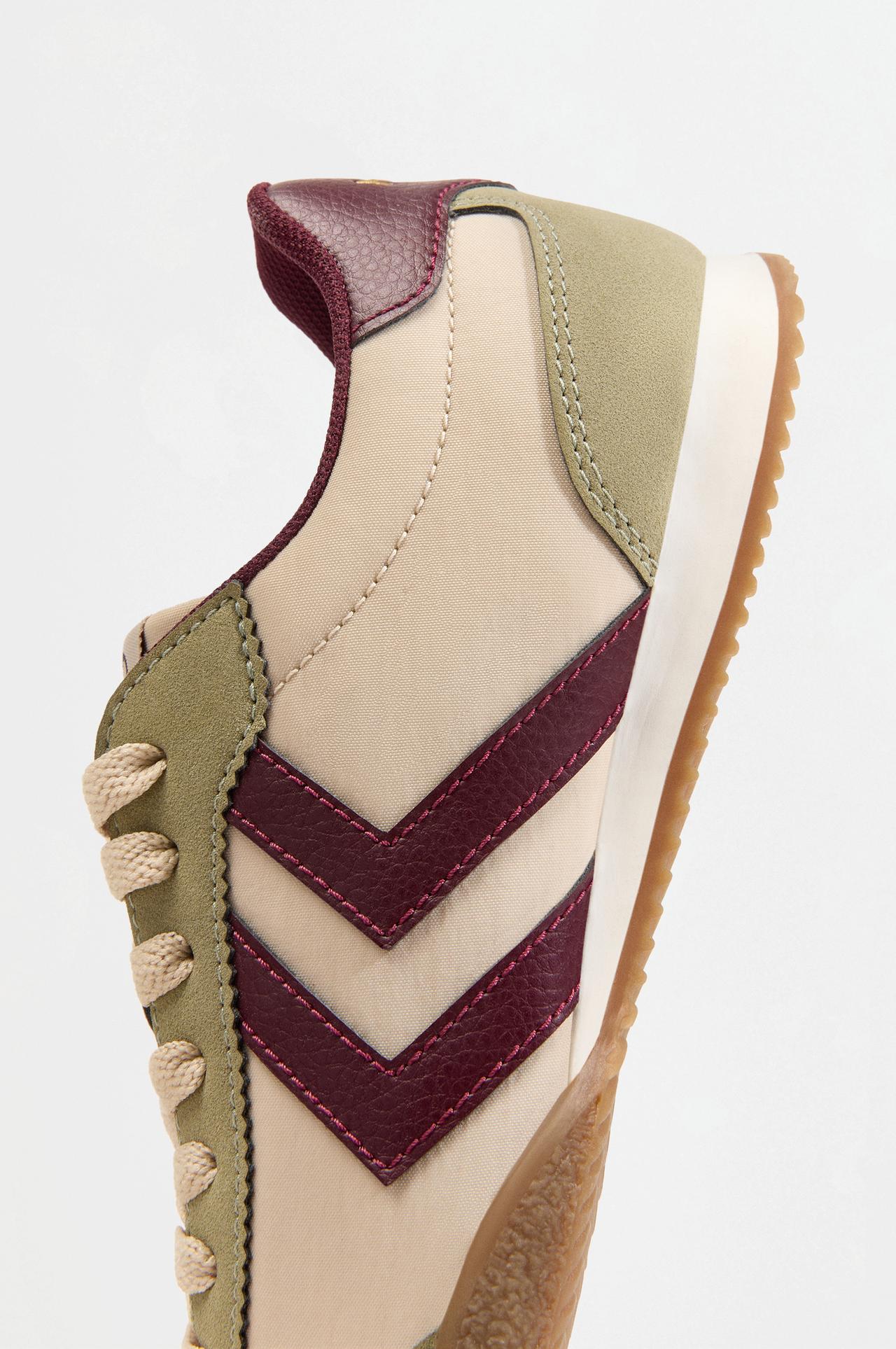 Hummel sneakers — BEIGE