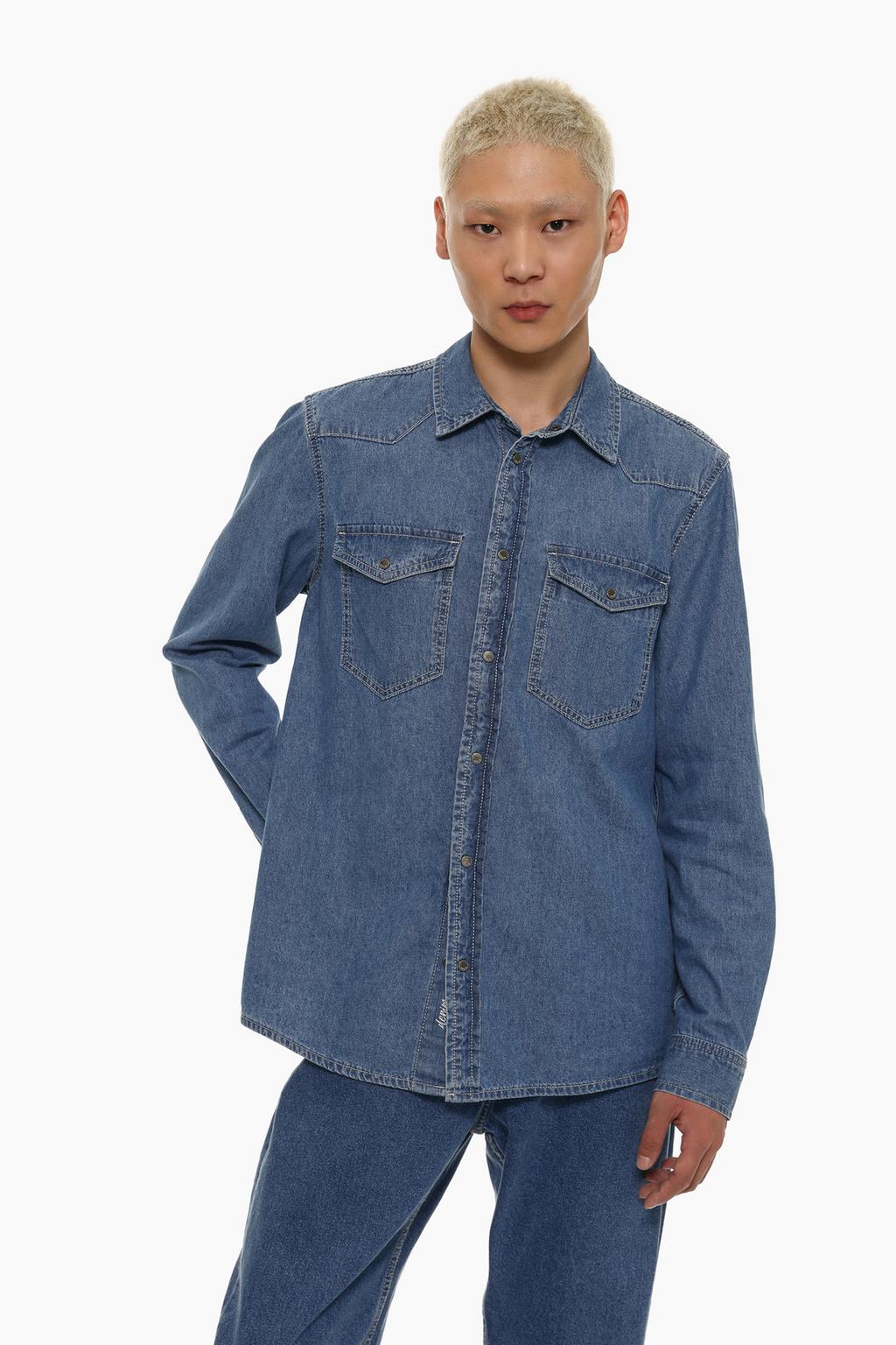 Camisa denim básica