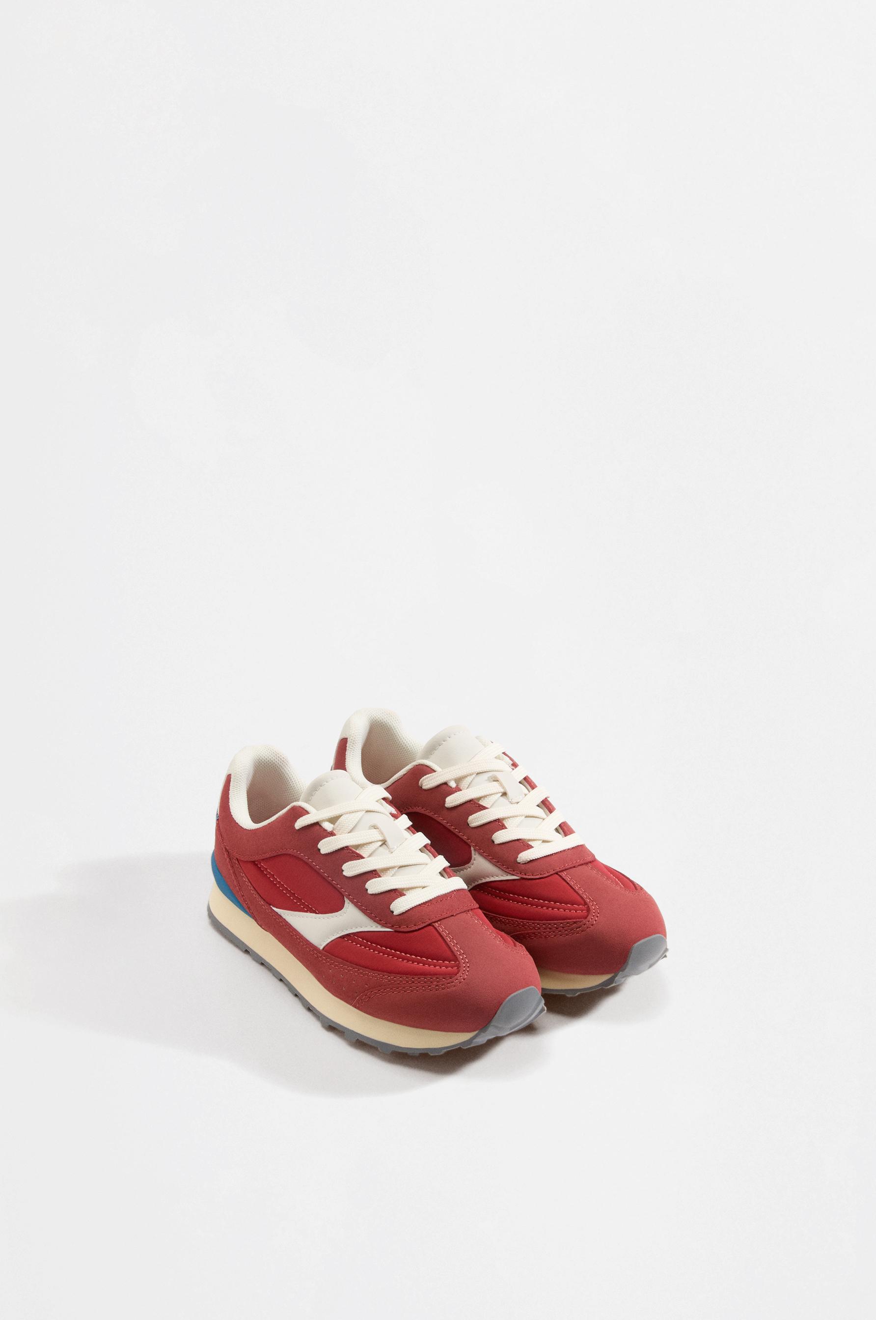 Casual sneakers — RED
