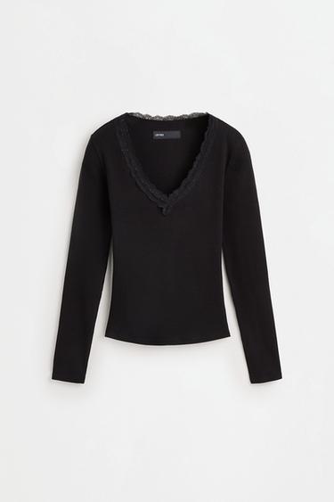 Lace neck T-shirt — BLACK 6