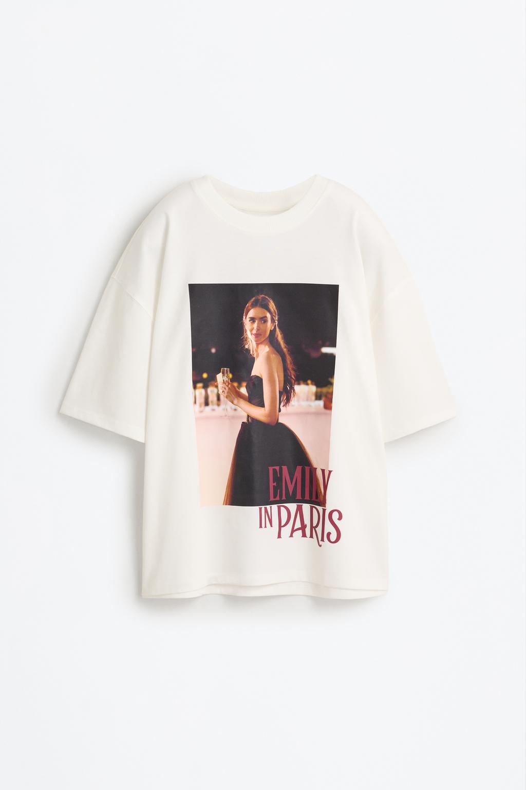Camiseta Emily in Paris™/© Netflix