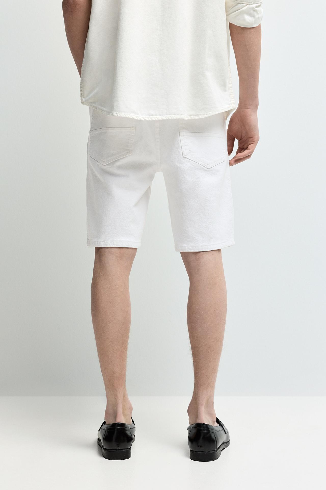 Slim denim Bermuda shorts — WHITE
