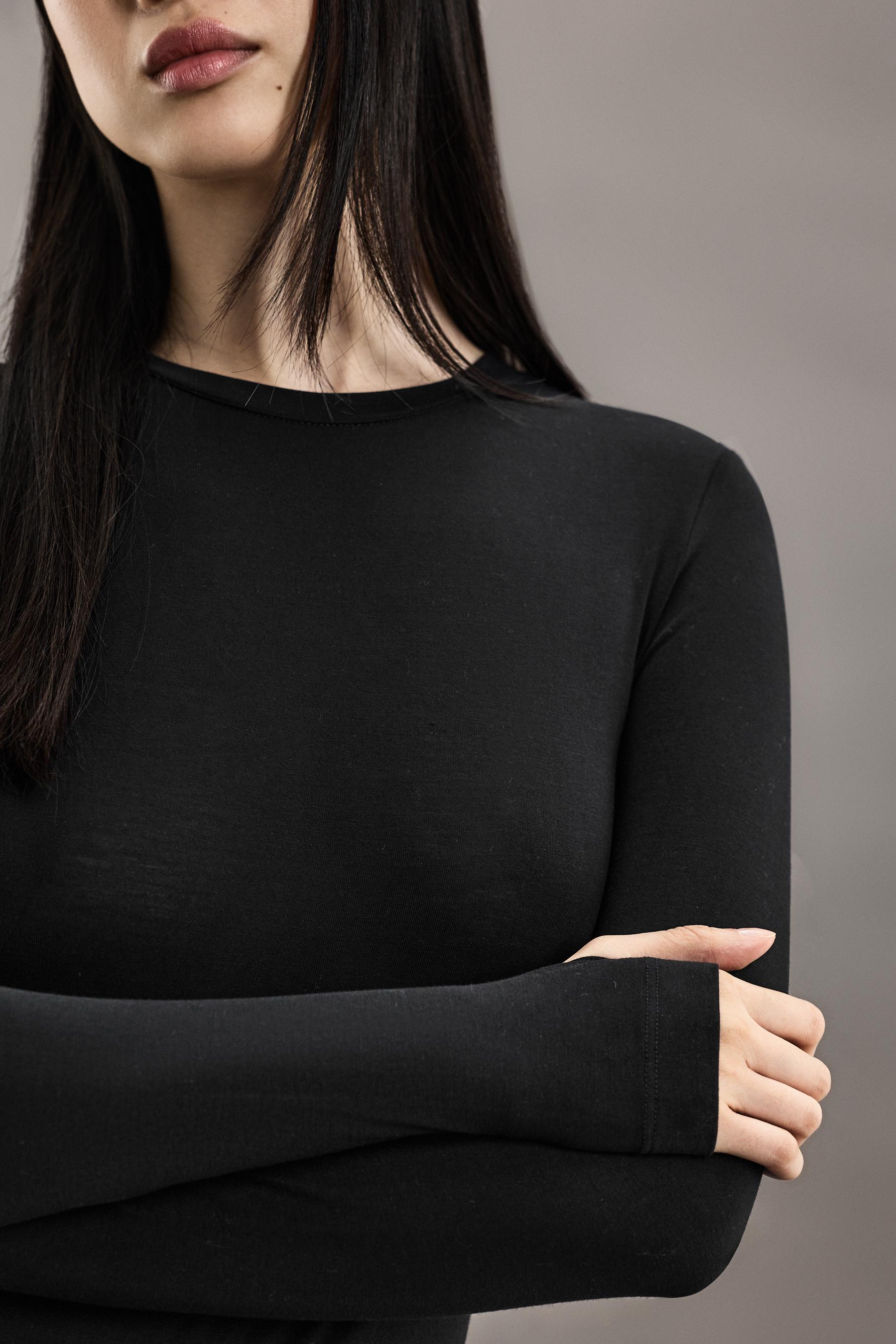 LIGHTWEIGHT thermal insulation bodysuit (-4ºC to 9ºC) — BLACK