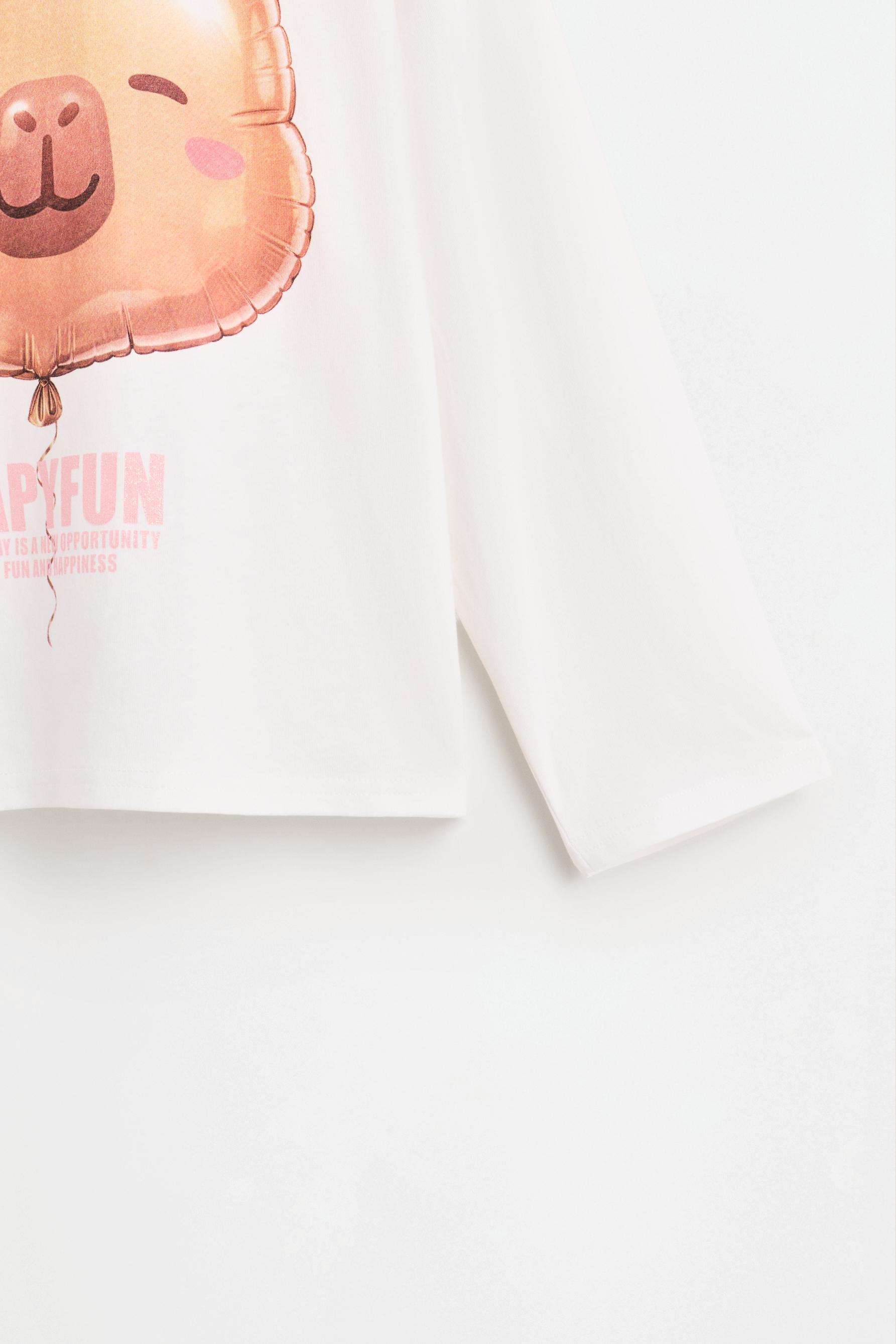 CAPYFUN© Capybara T-shirt — OFF WHITE