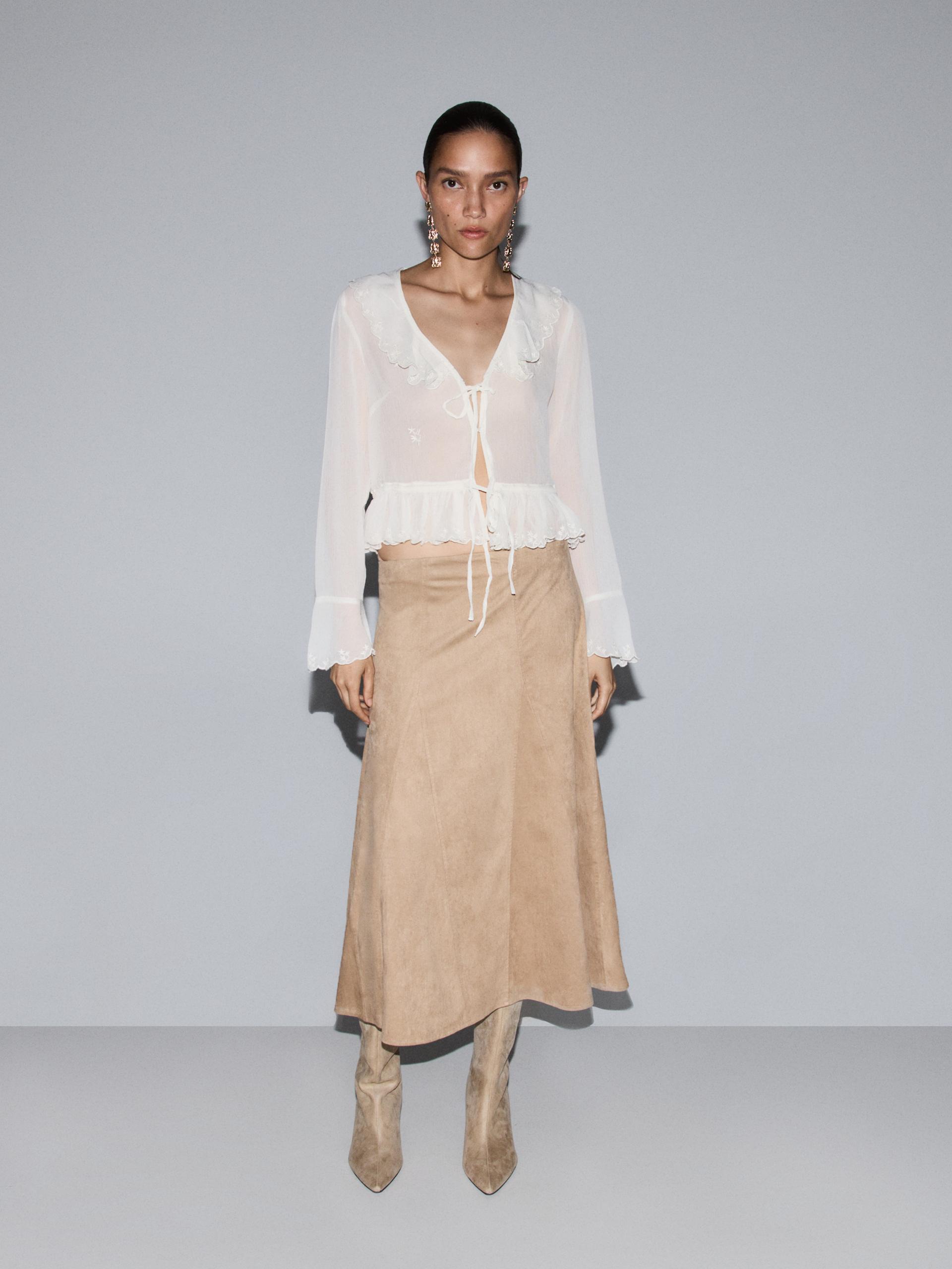 Falda midi efecto ante