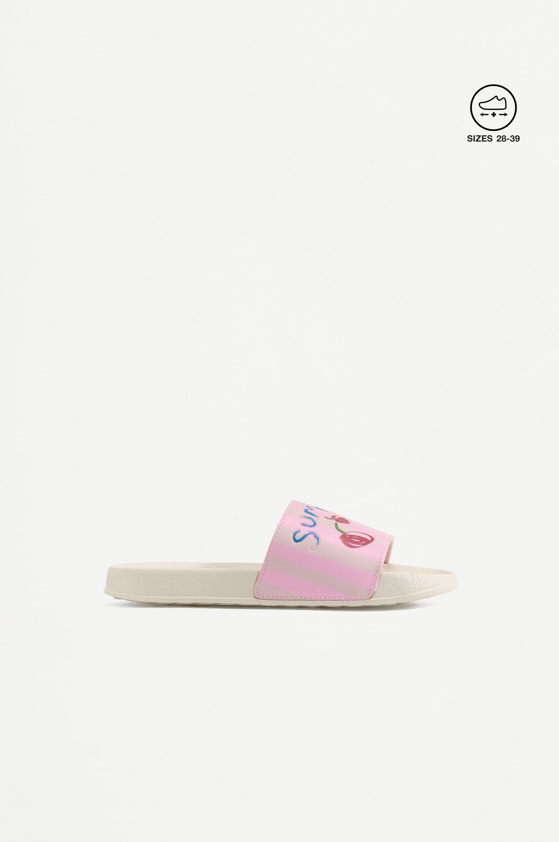 PRINTED BATHROOM SANDALS — PALE PINK