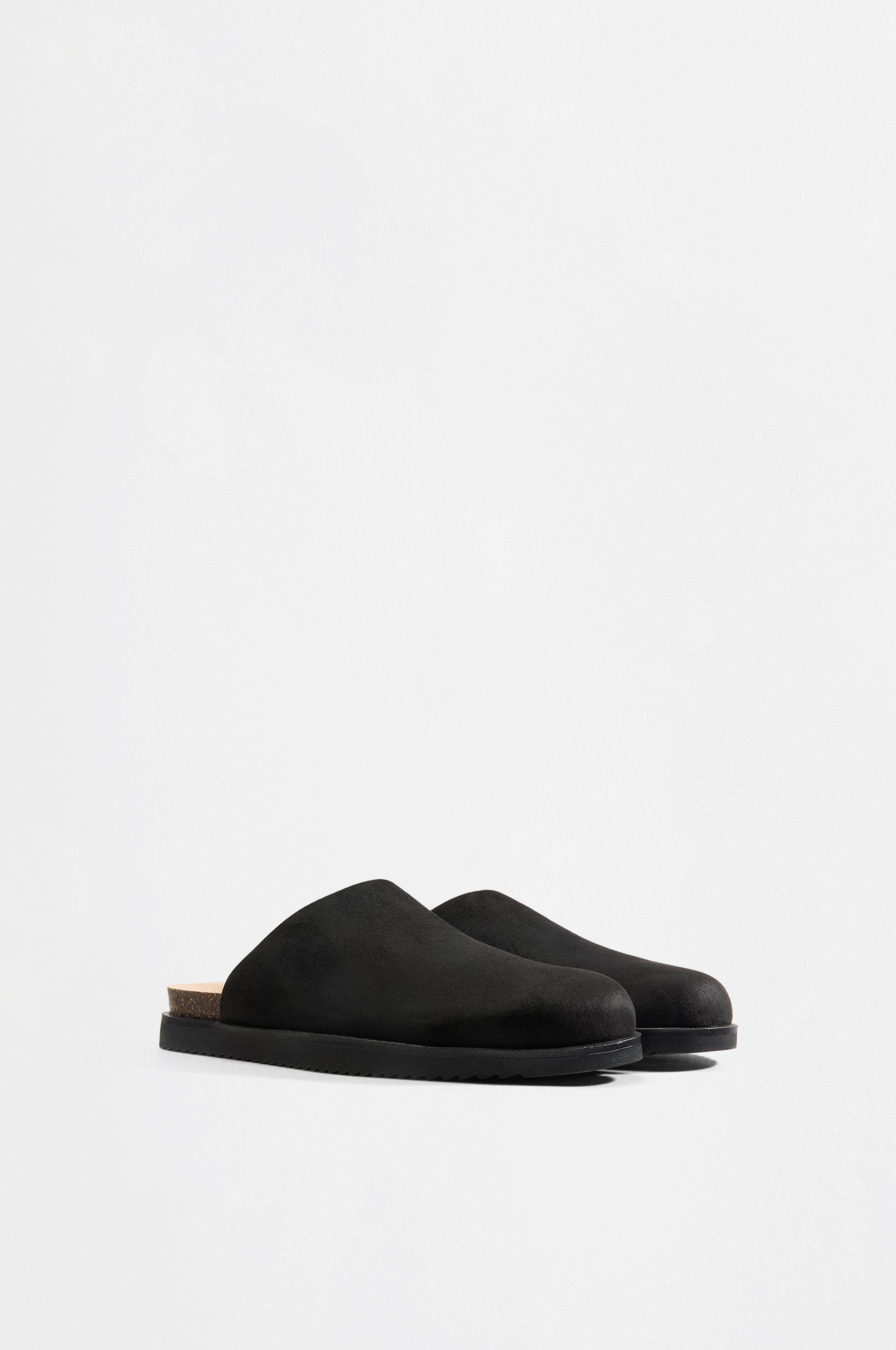 Dress clogs — BLACK