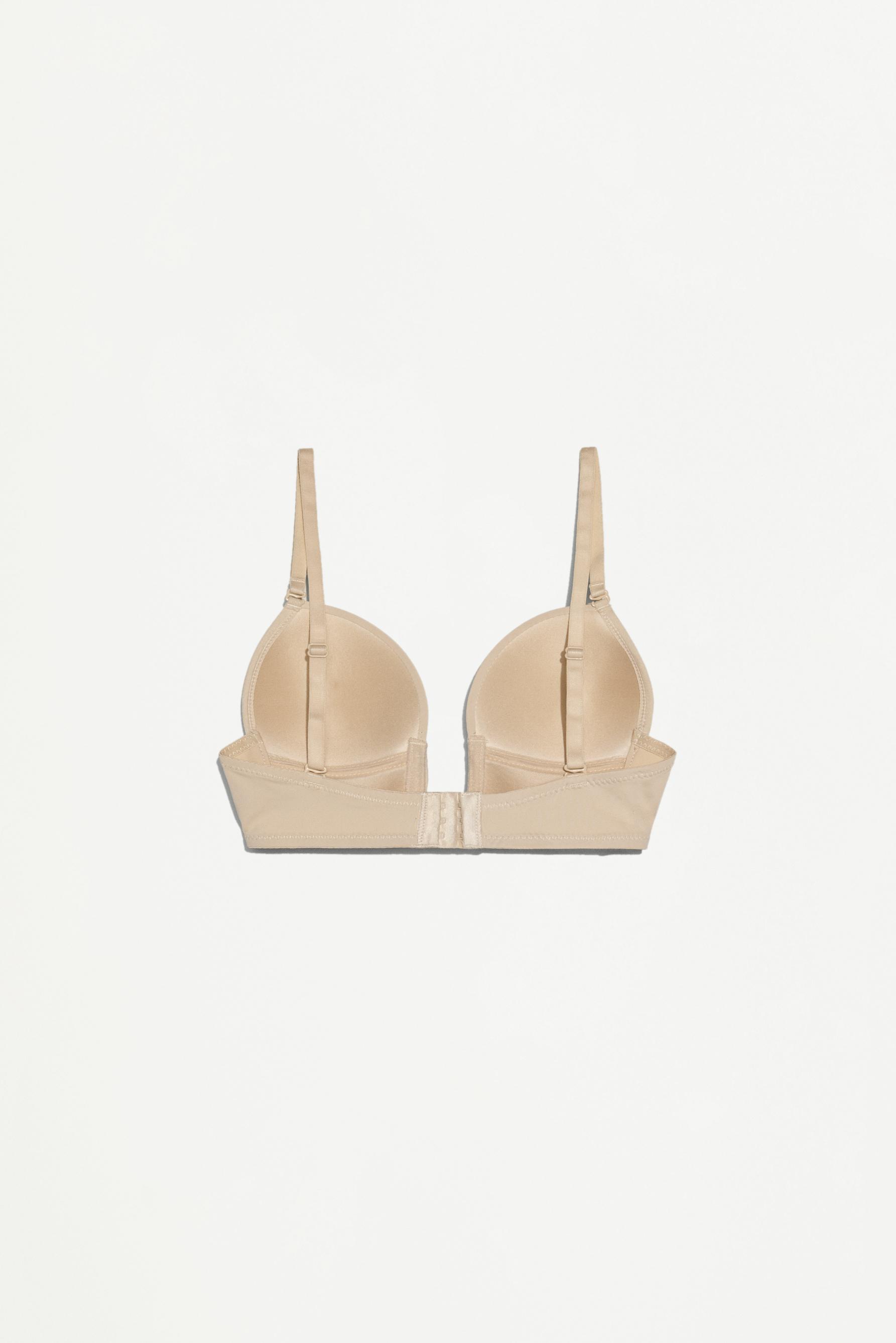 Extra plunging pre-shaped bra — ECRU