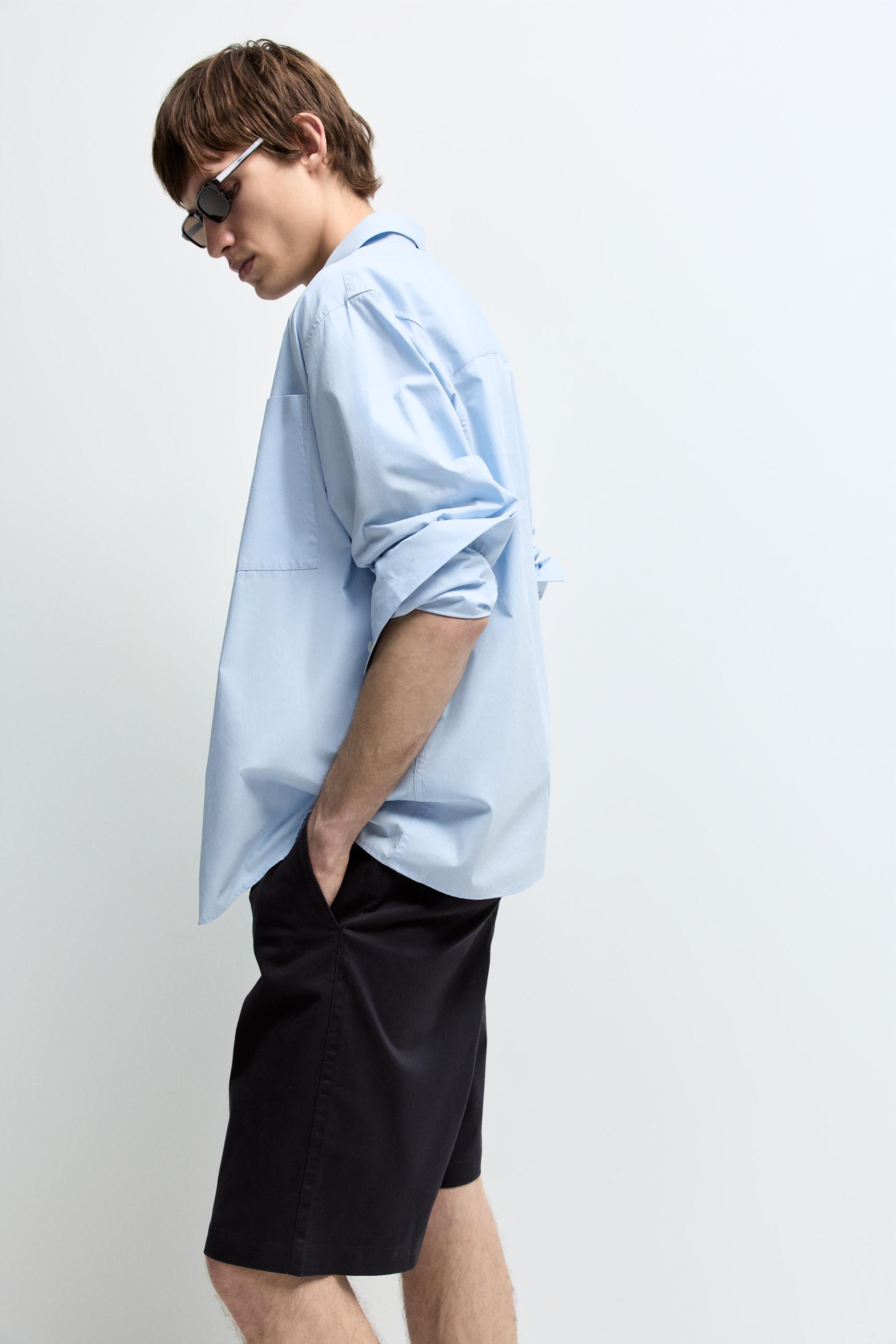 Pleated chino Bermuda shorts — NAVY BLUE