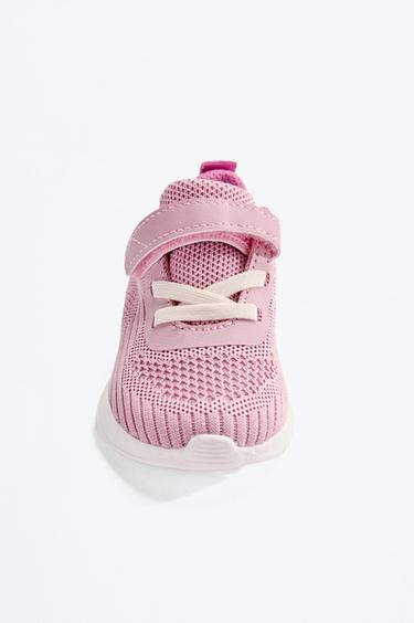 Minimalist sports shoe — PALE PINK 3