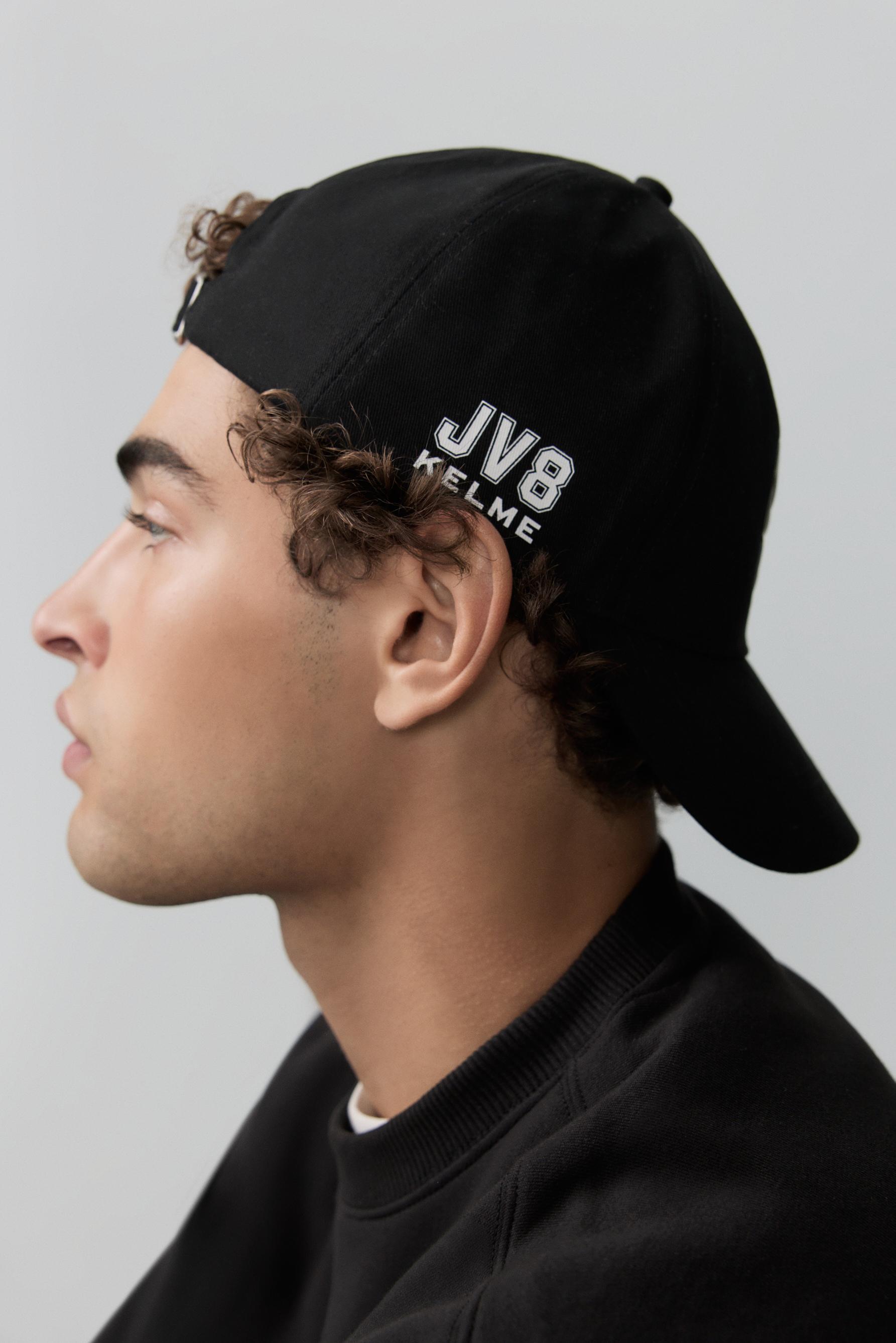 Gorra Kelme JV8 x Lefties