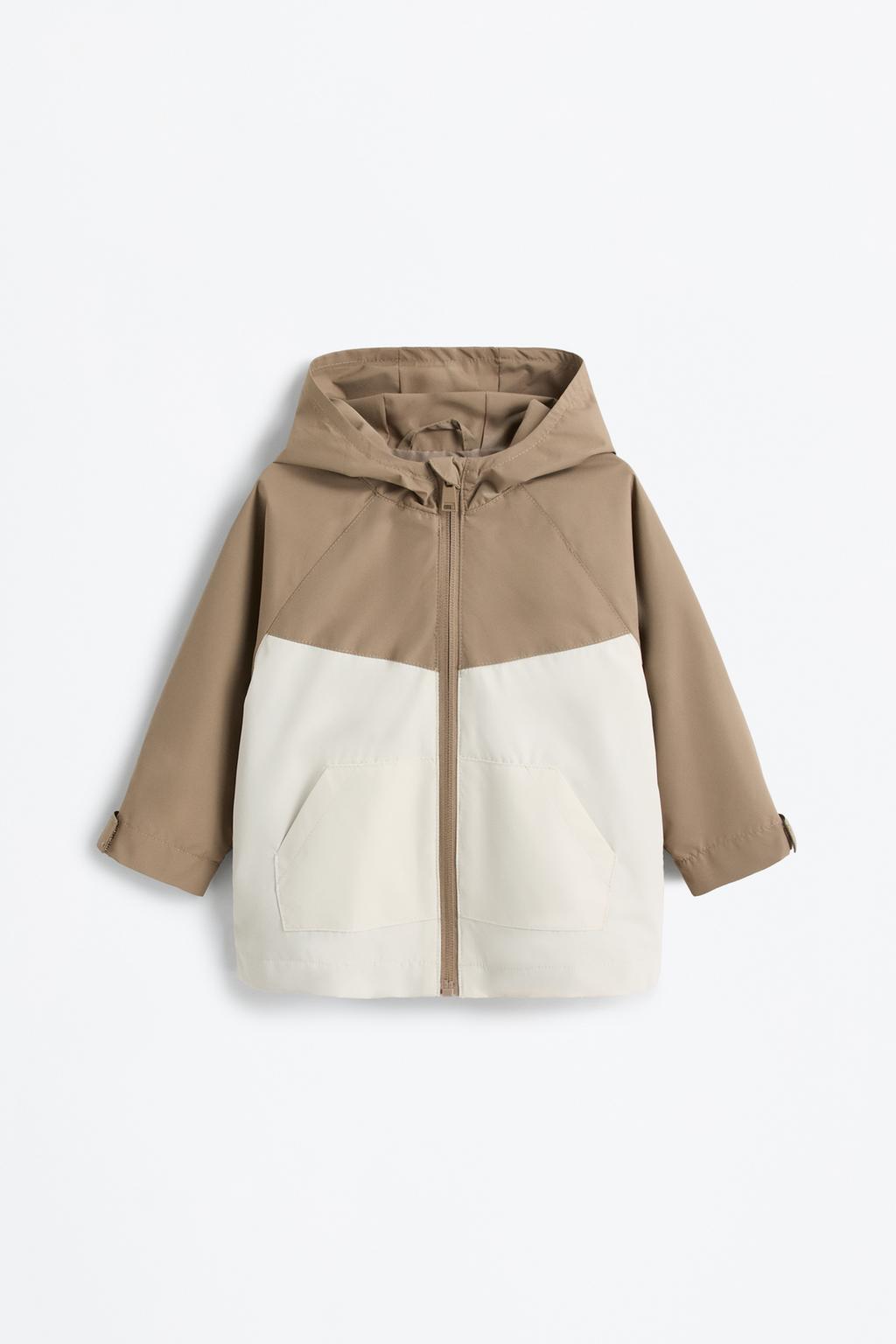 Hooded windbreaker