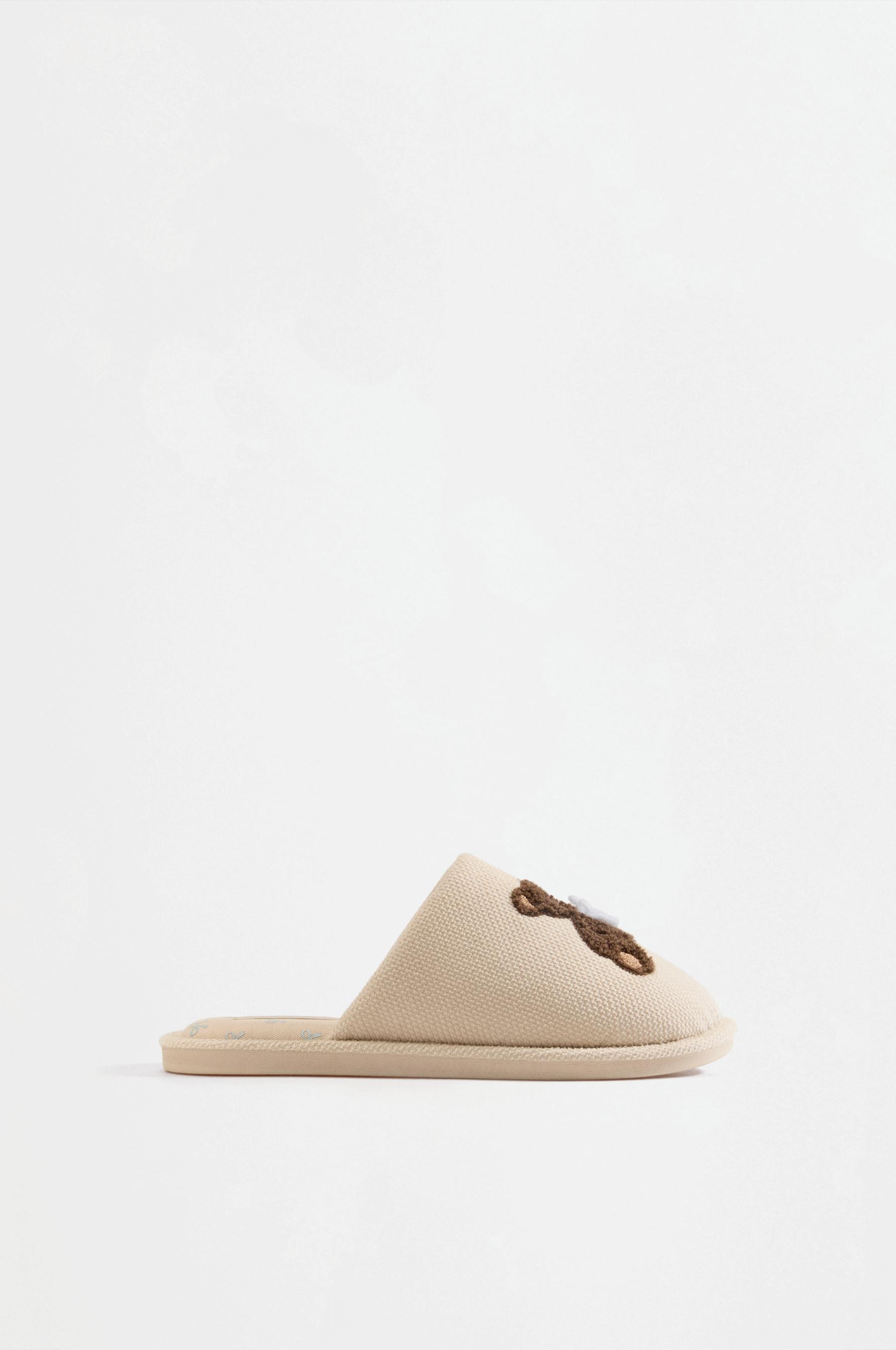 Teddy bear house slippers — ECRU