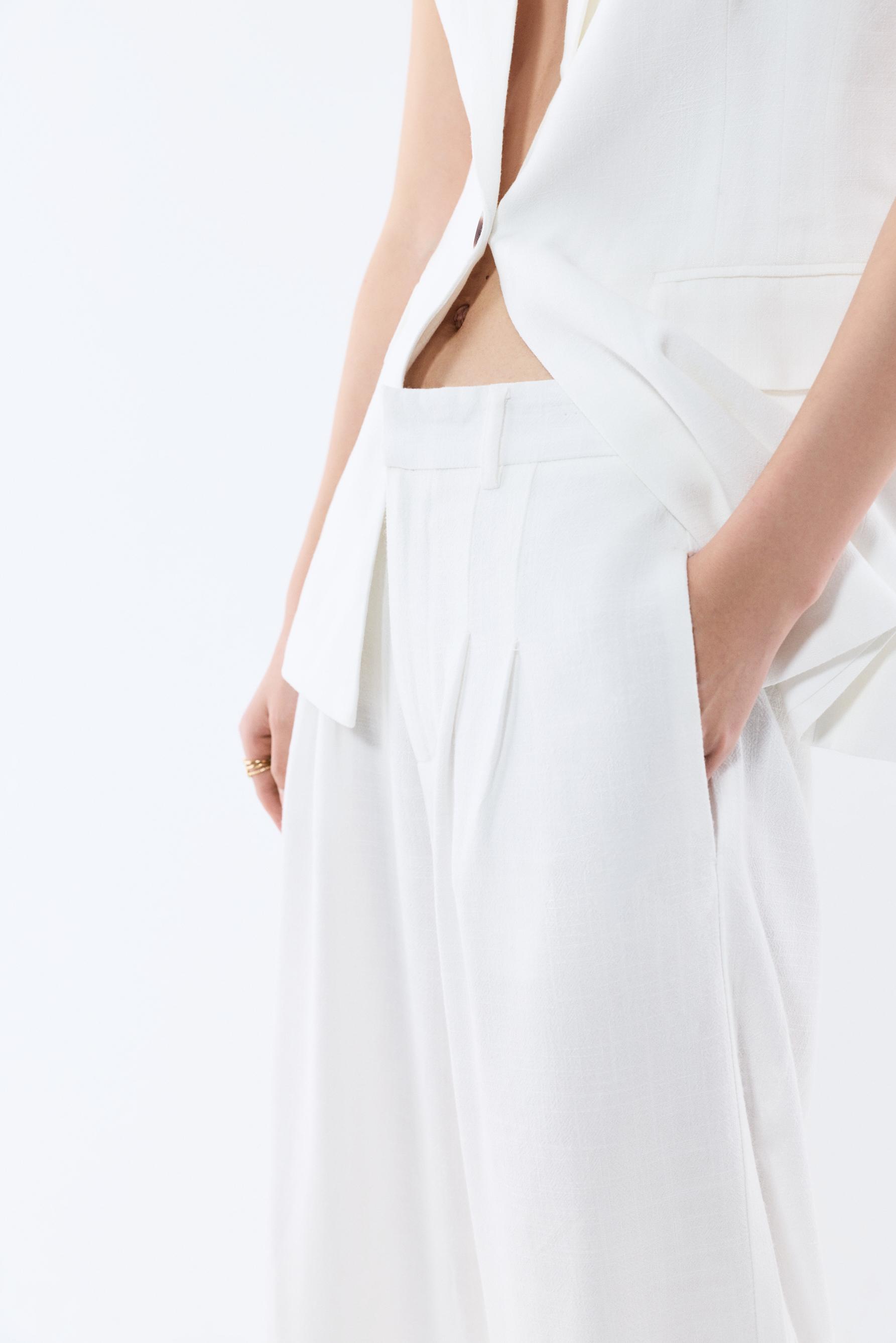 Rustic trousers — WHITE