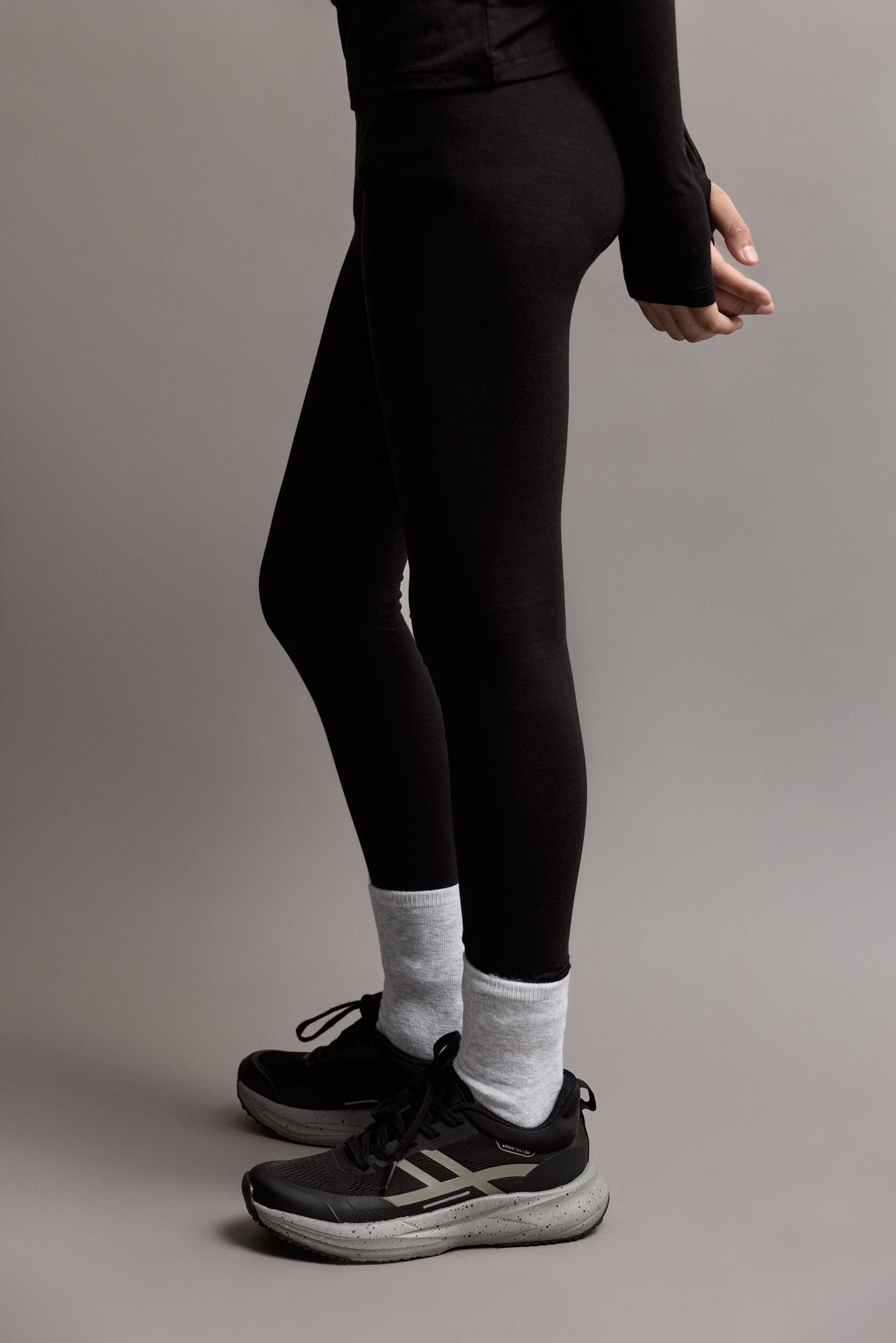 LIGHTWEIGHT thermal comfort leggings — BLACK